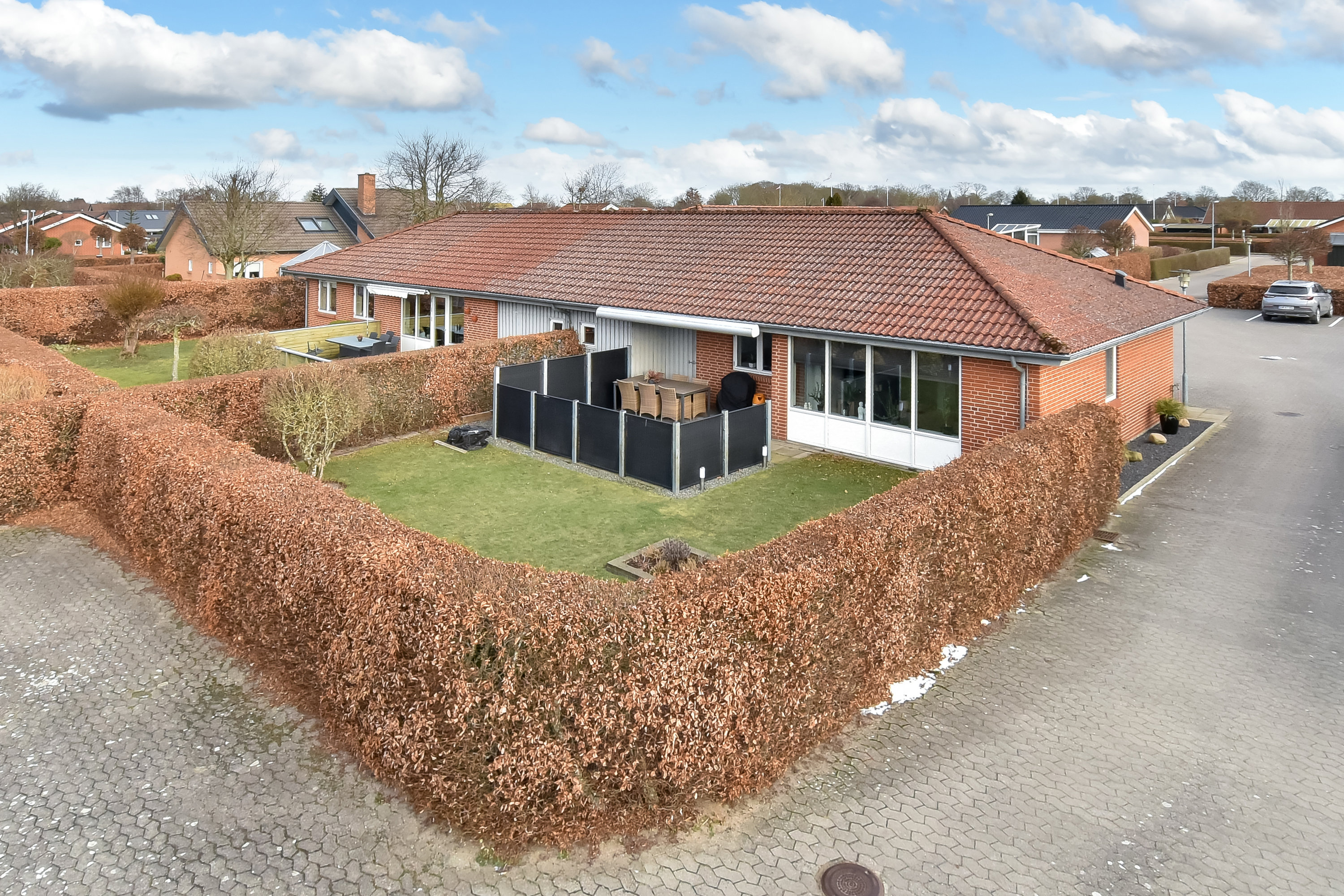 Fremhævet ejendommen billede i fuldskærmstilstand. Billede af Rønne Alle 316, 7451 Sunds