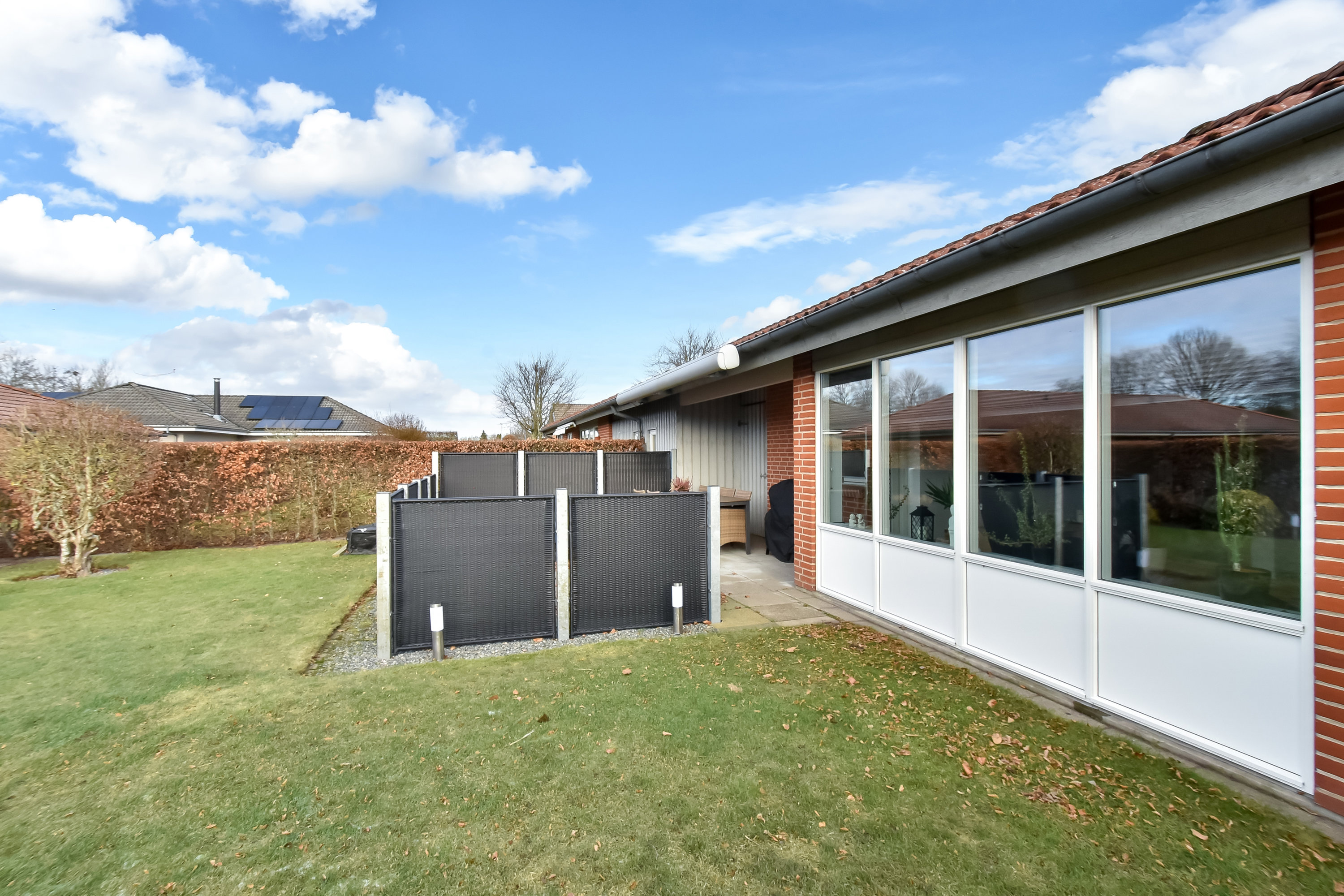 Fremhævet ejendommen billede i fuldskærmstilstand. Billede af Rønne Alle 316, 7451 Sunds