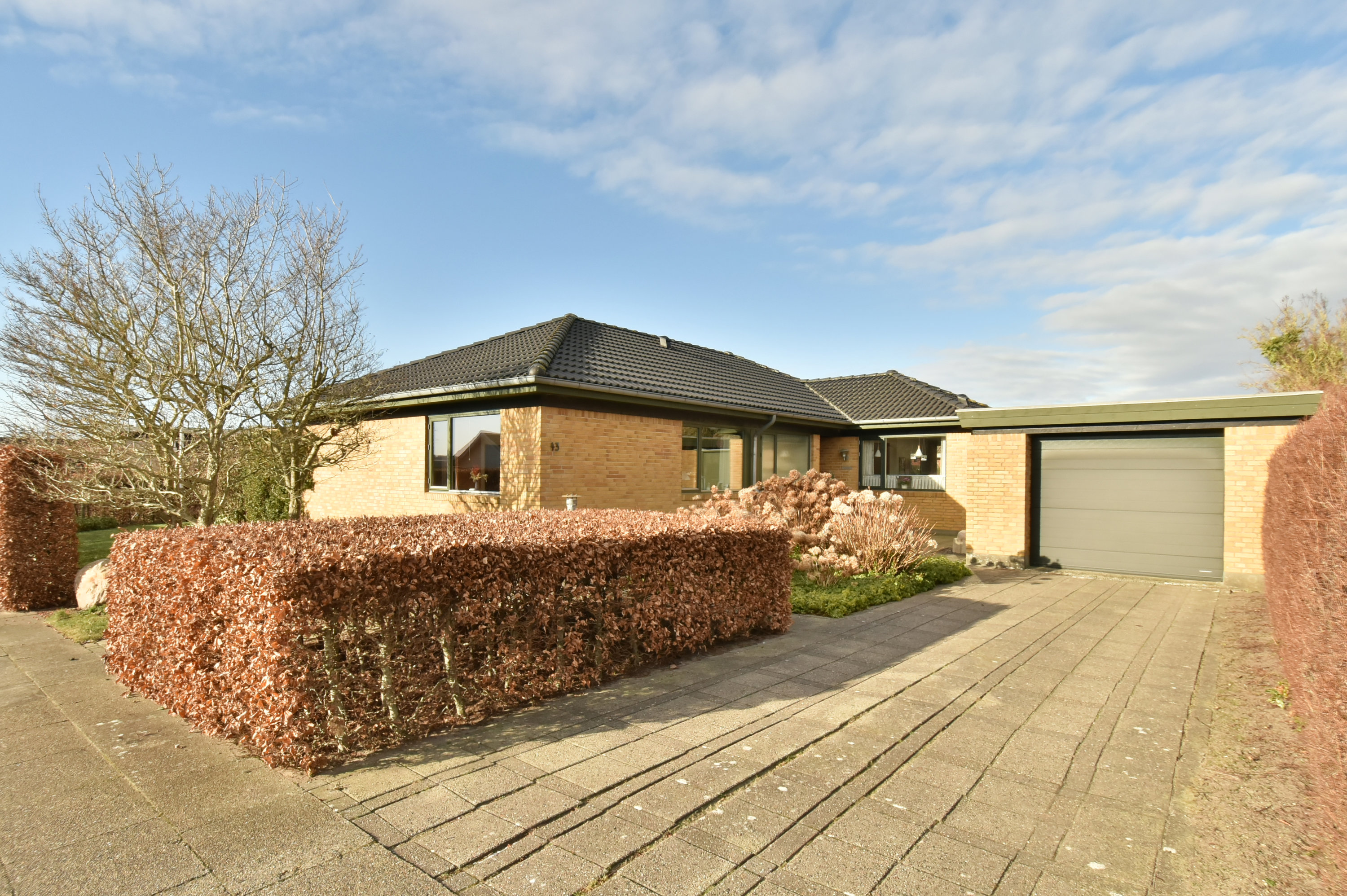 Fremhævet ejendommen billede i fuldskærmstilstand. Billede af Blomstertoften 43, Tjørring, 7400 Herning