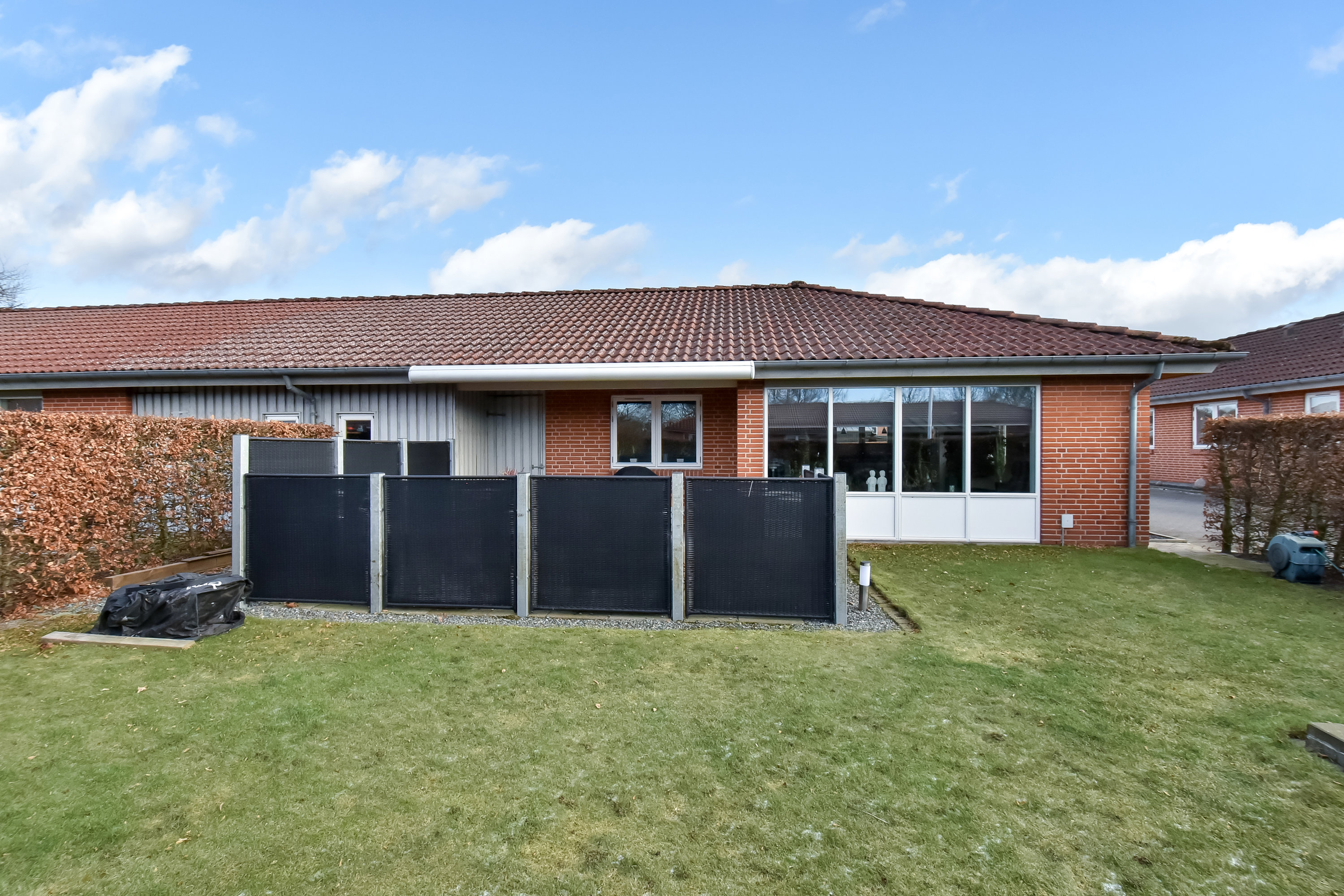 Fremhævet ejendommen billede i fuldskærmstilstand. Billede af Rønne Alle 316, 7451 Sunds