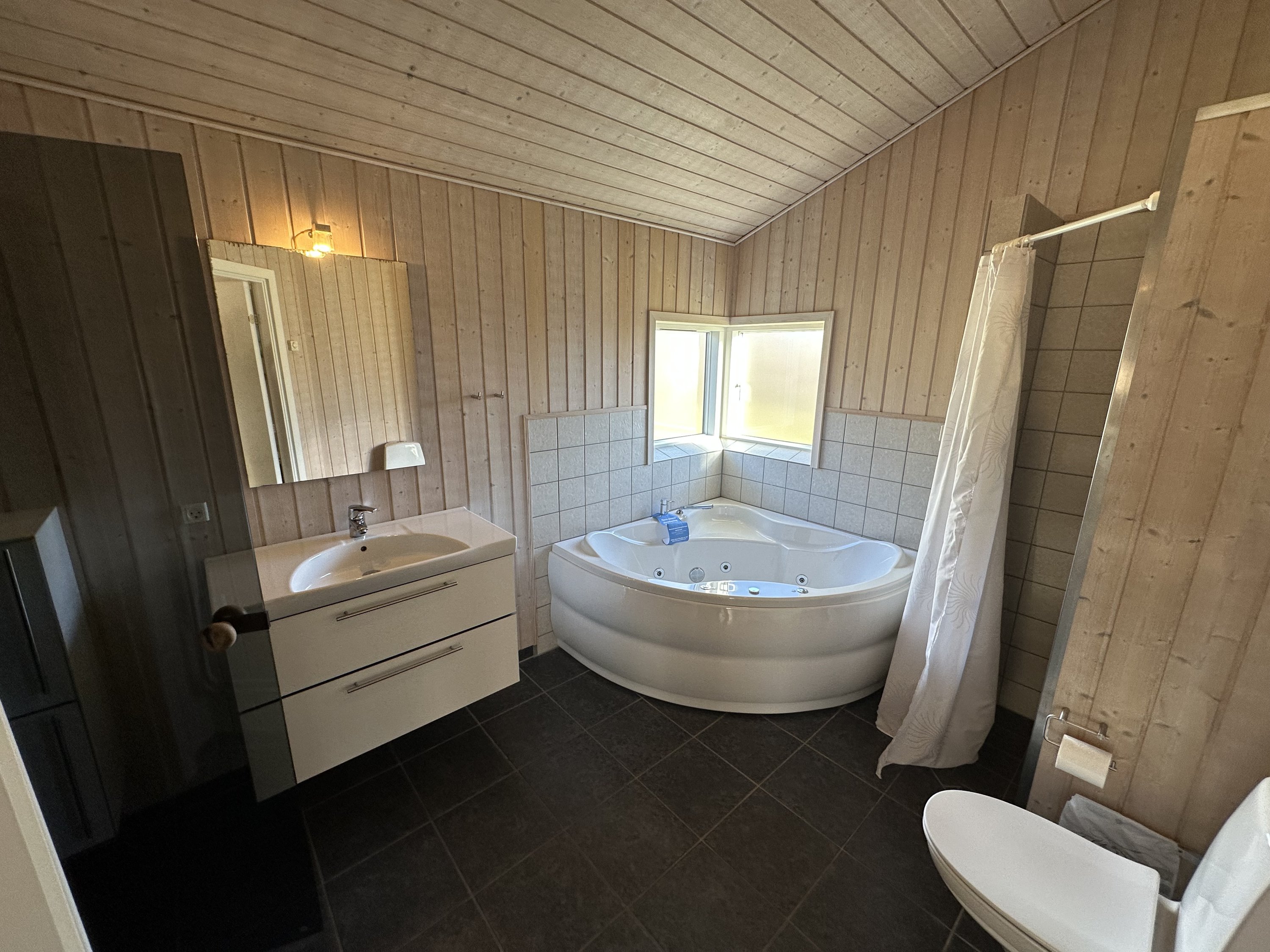 Fremhævet  billede i fuldskærmstilstand. Billede af Pilestien 400, 7190 Billund