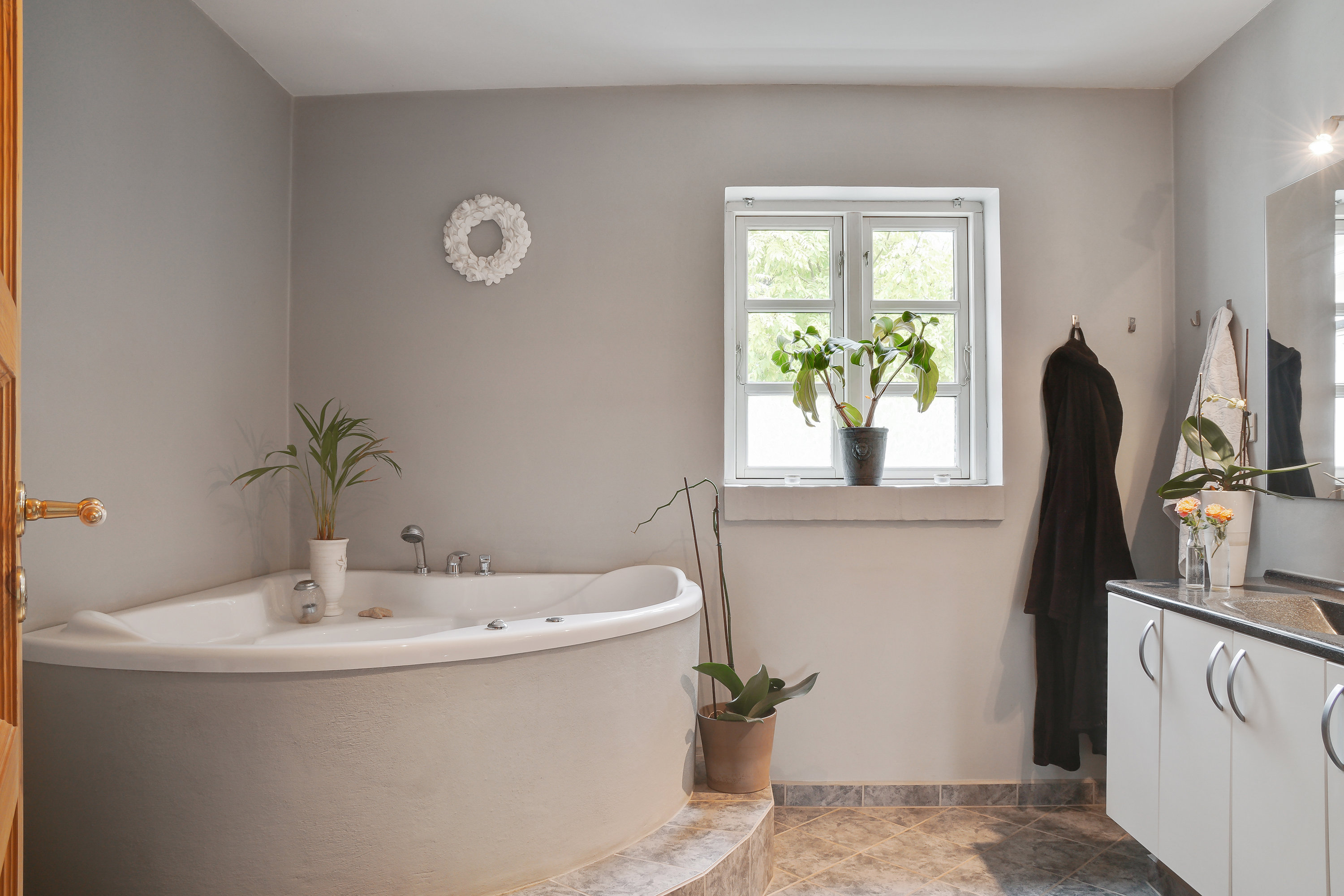 Fremhævet  billede i fuldskærmstilstand. Billede af Sandholtvej 45, Sh Lyndelse, 5672 Broby