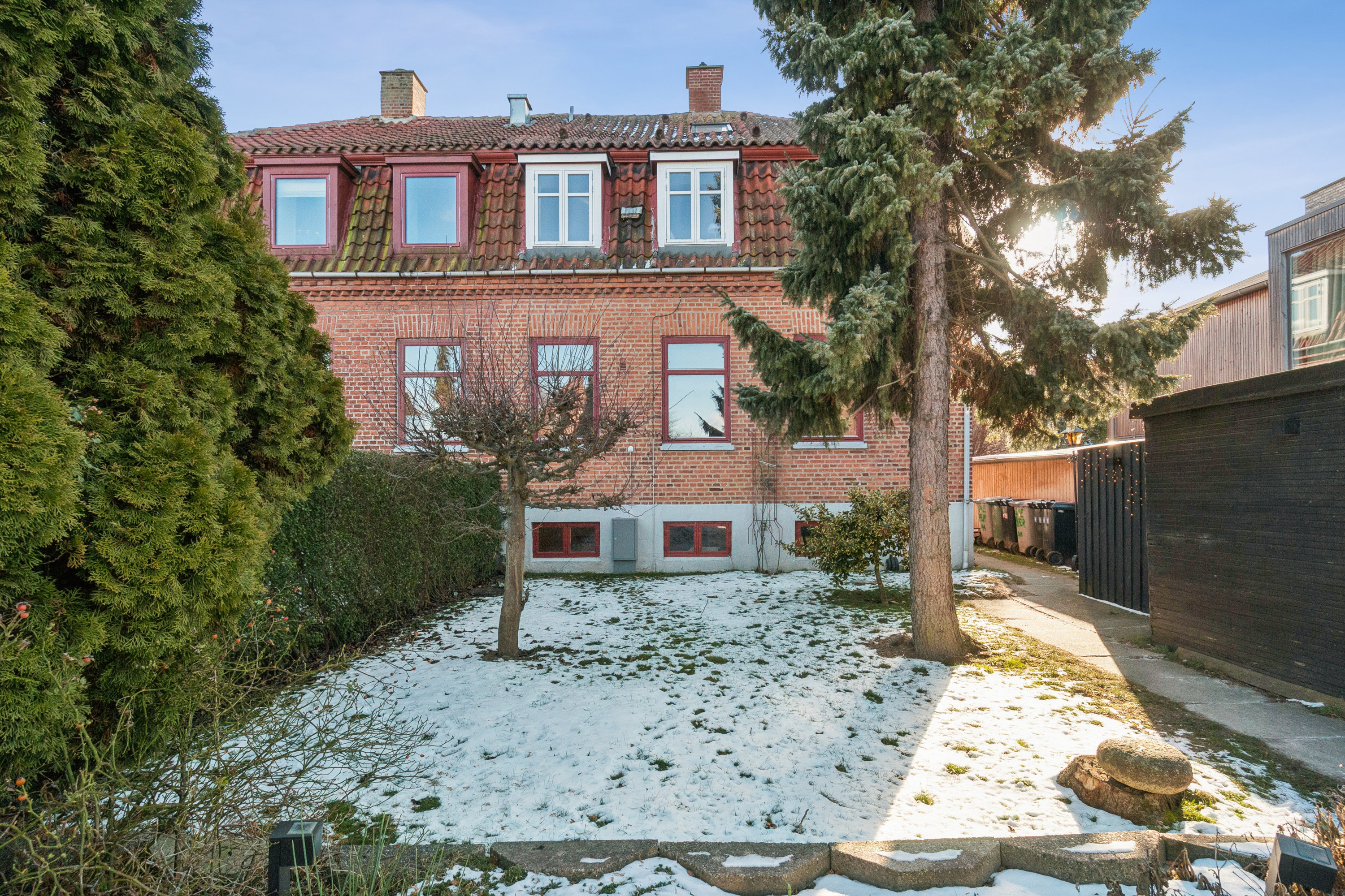 Fremhævet andet billede i fuldskærmstilstand. Billede af Snebær Alle 16A, st.., 2770 Kastrup