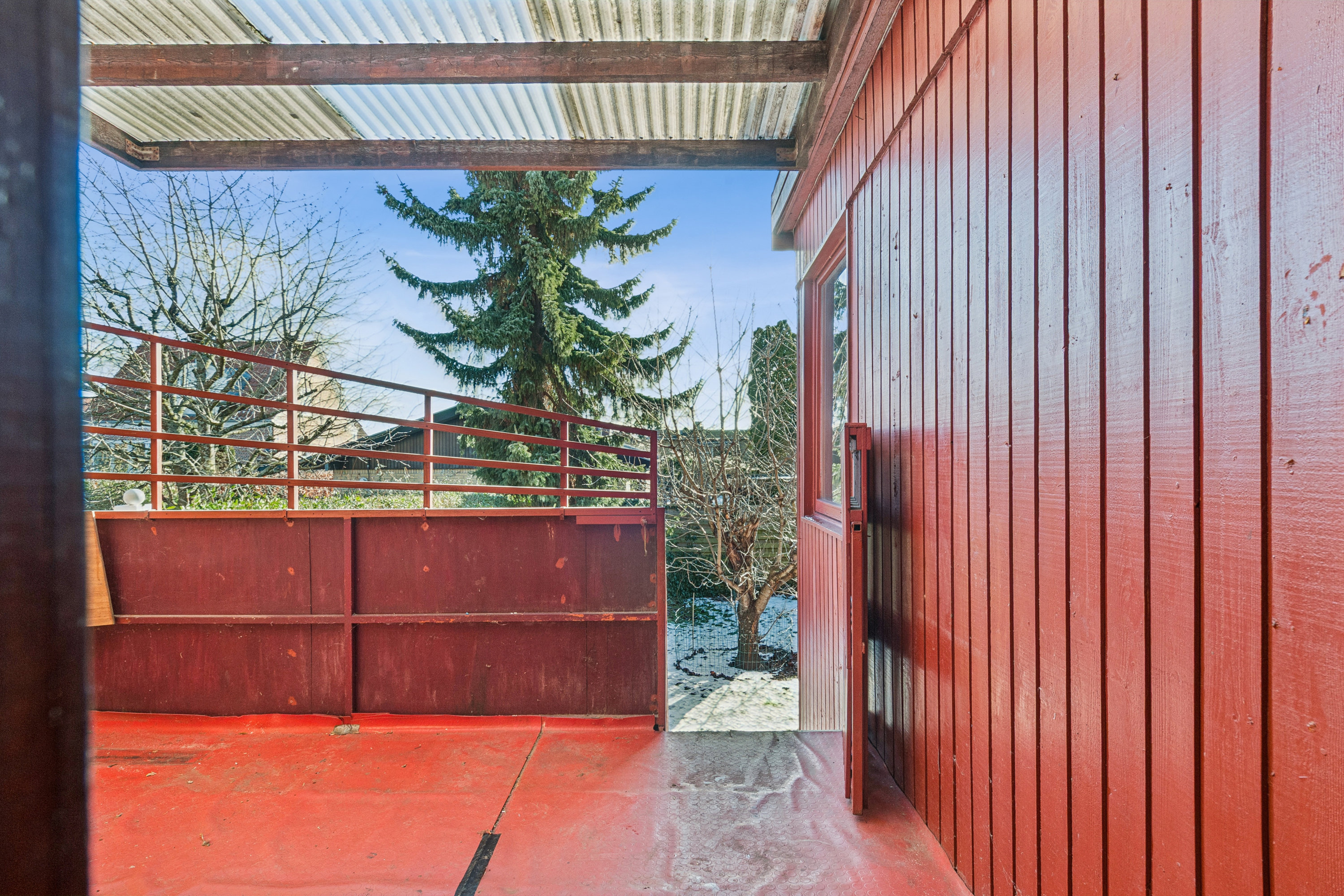 Fremhævet terrasse billede i fuldskærmstilstand. Billede af Snebær Alle 16A, st.., 2770 Kastrup