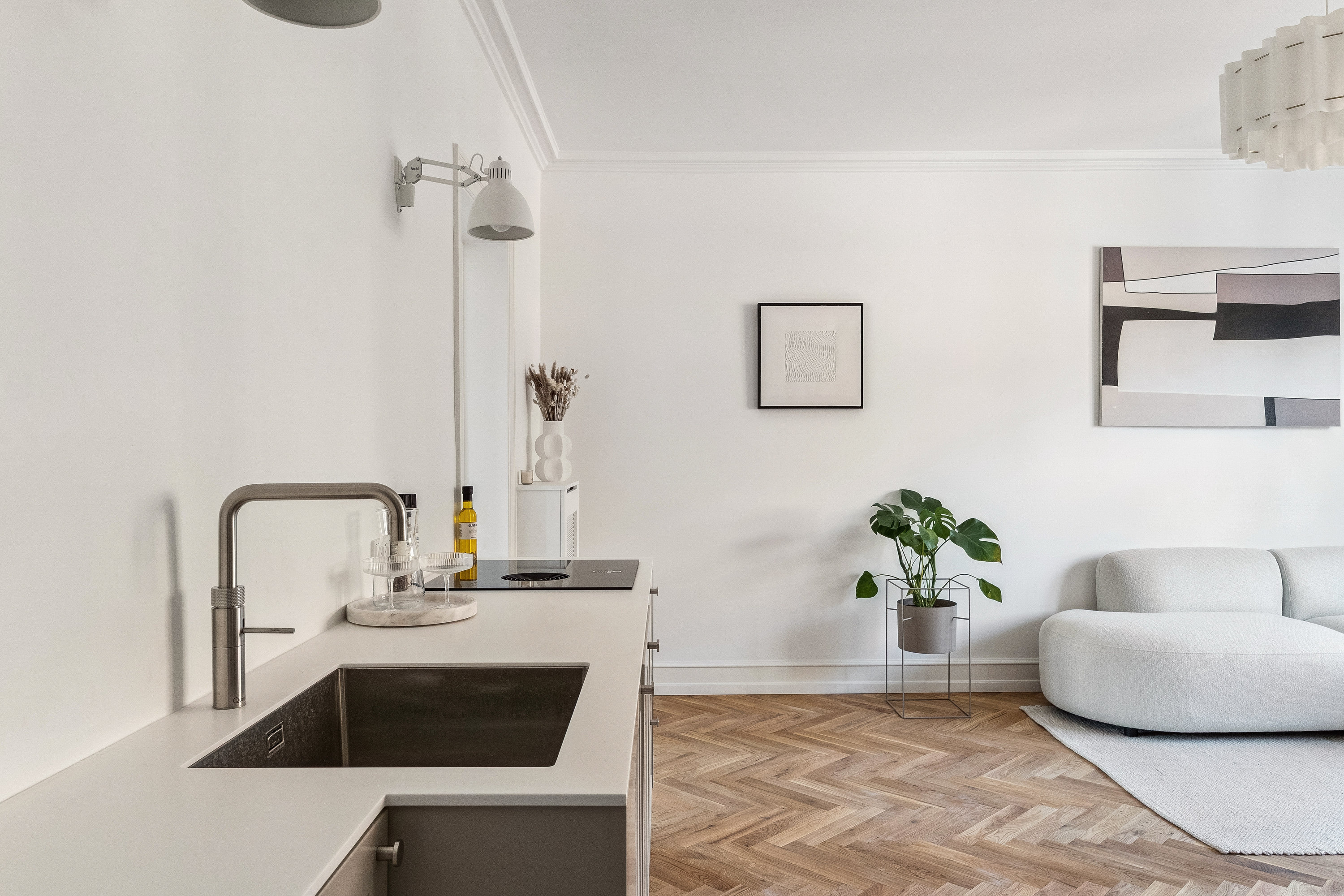 Fremhævet køkken billede i fuldskærmstilstand. Billede af Lange-Müllers Gade 25, 3. th., 2100 København Ø