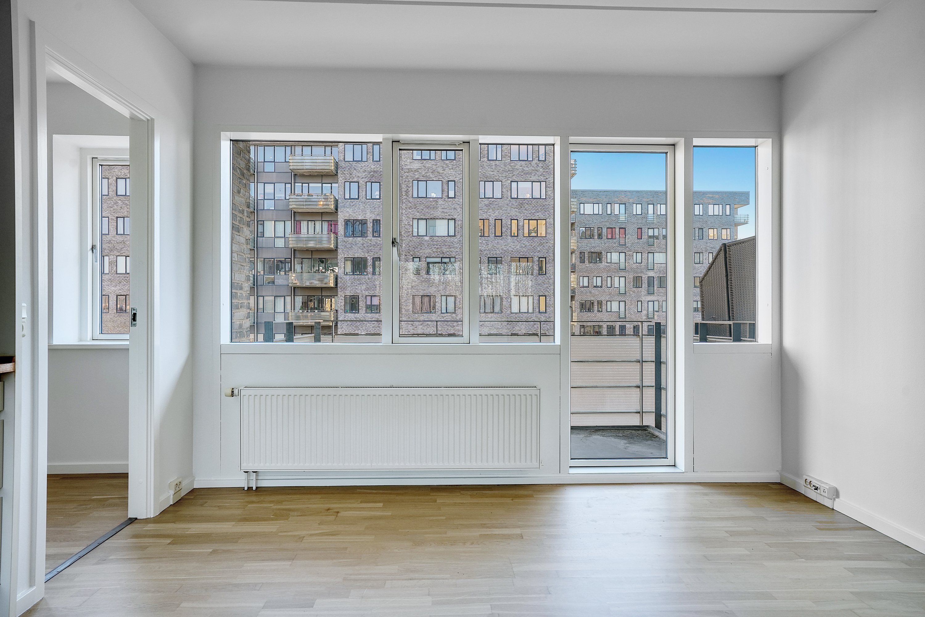 Fremhævet stue billede i fuldskærmstilstand. Billede af Gyngemose Parkvej 12, 2. th., 2860 Søborg