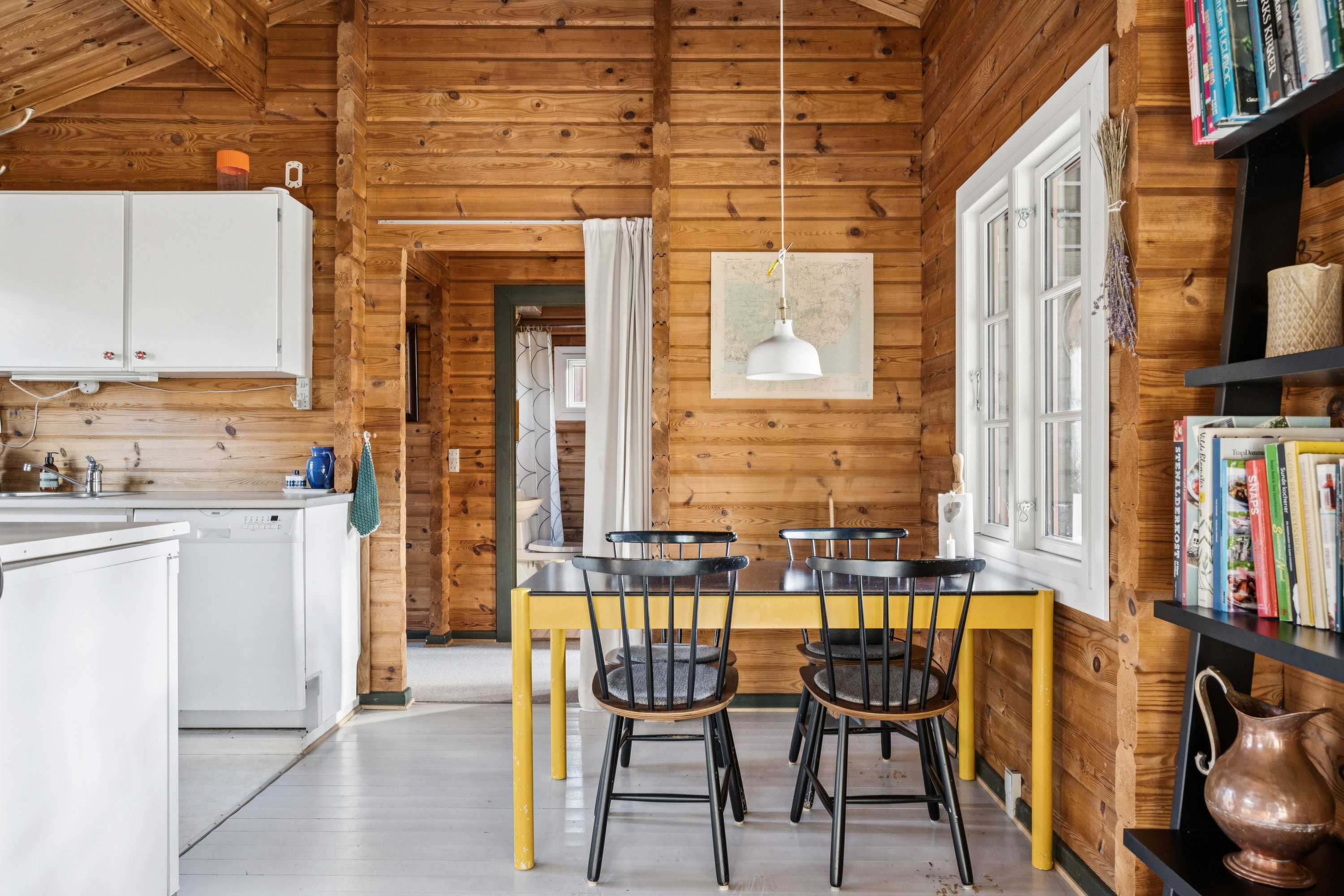 Fremhævet køkken billede i fuldskærmstilstand. Billede af Junivej 8, Handrup, 8400 Ebeltoft