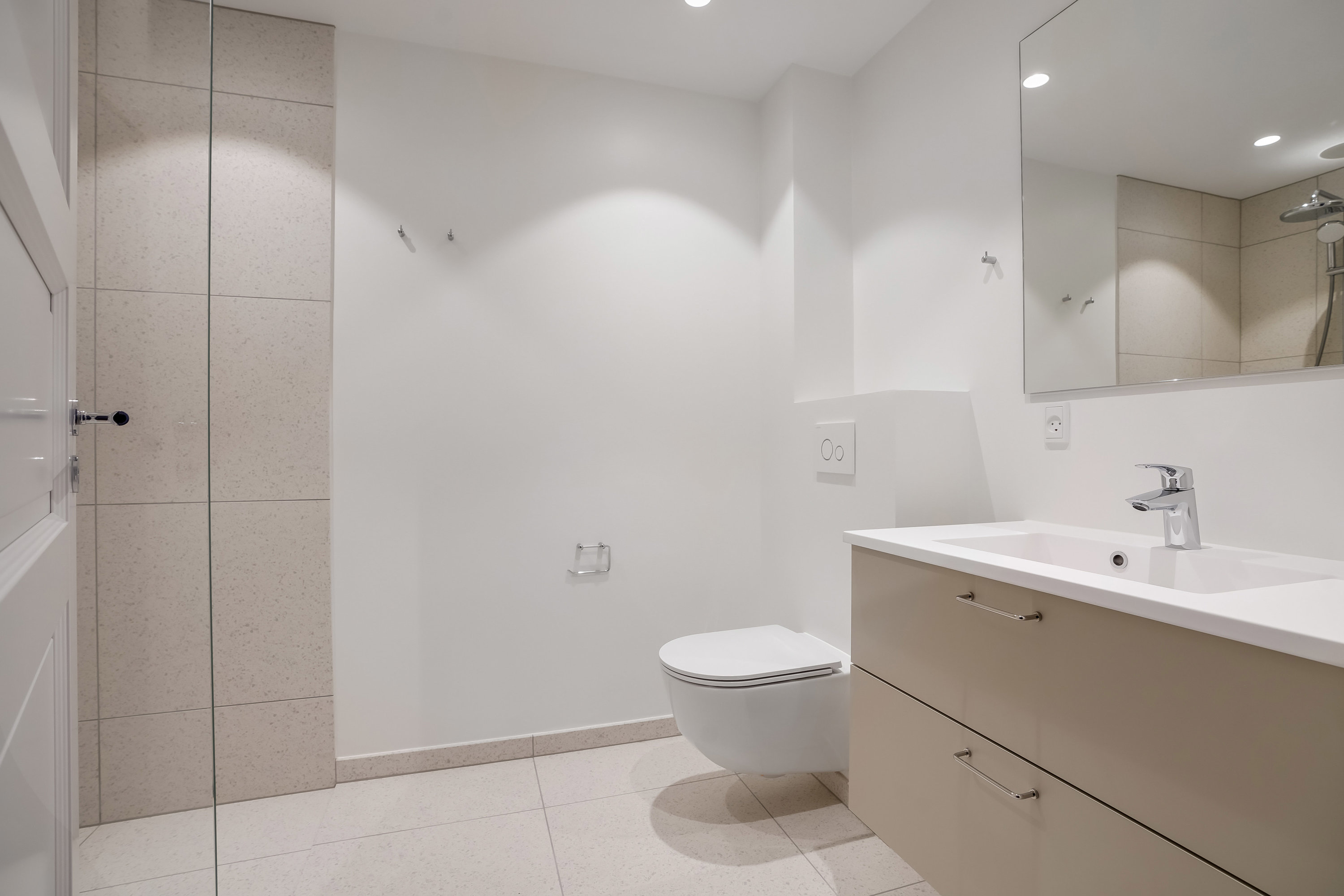 Fremhævet  billede i fuldskærmstilstand. Billede af Christmas Møllers Vej 13, 2. 2., Bolbro, 5200 Odense V