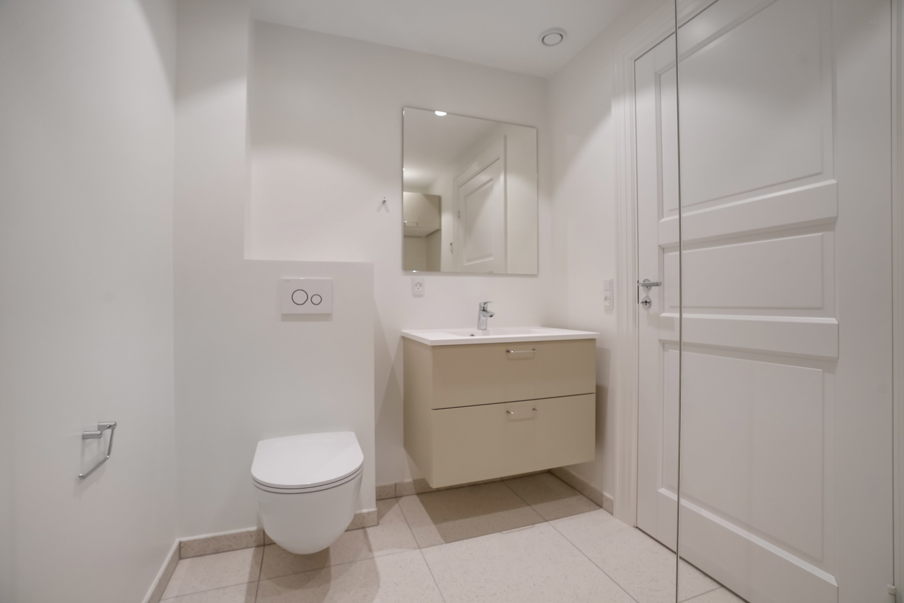 Fremhævet  billede i fuldskærmstilstand. Billede af Christmas Møllers Vej 13, 2. 2., Bolbro, 5200 Odense V