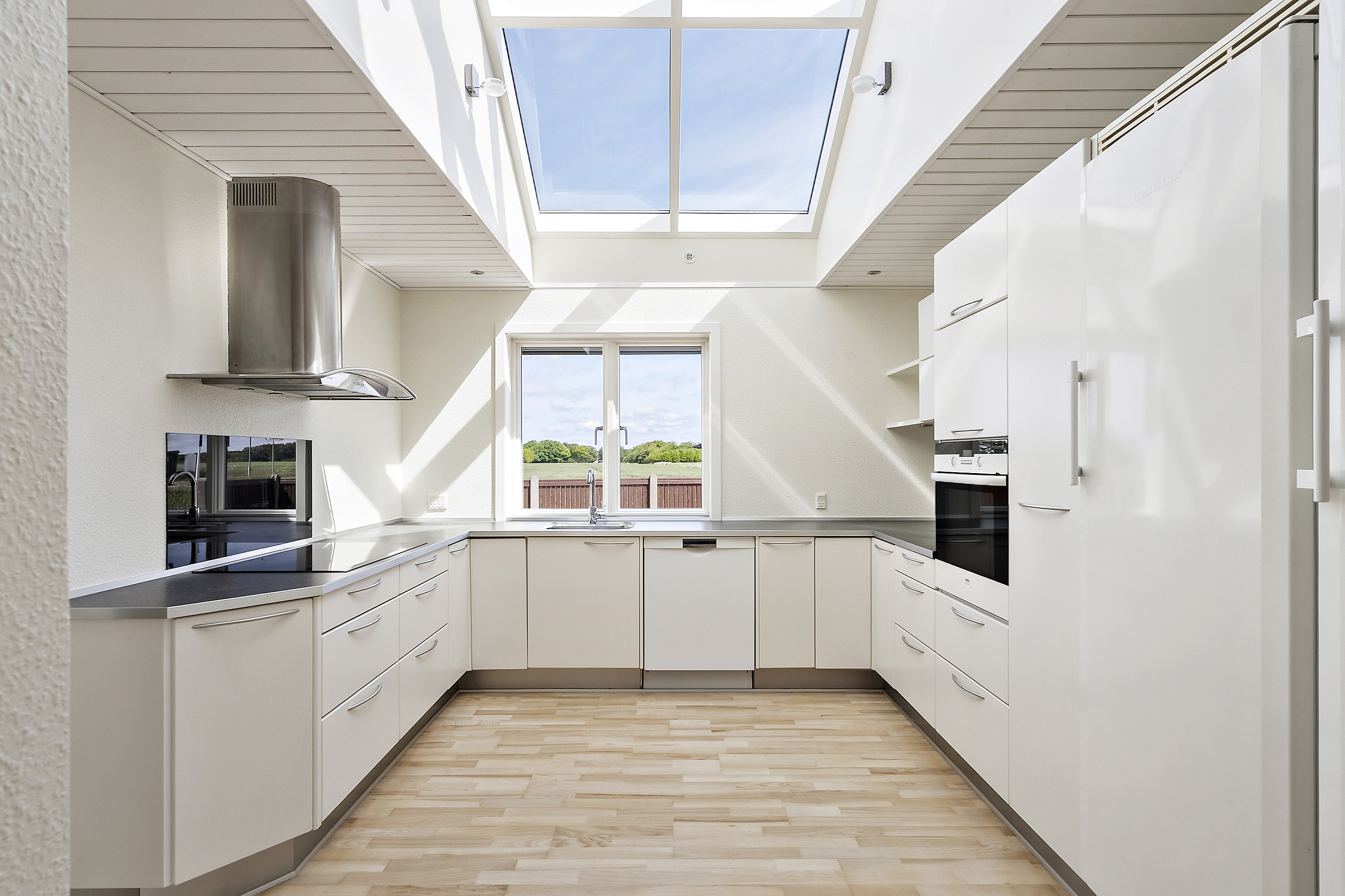 Fremhævet  billede i fuldskærmstilstand. Billede af Velling Kirkeby 2B, Velling, 6950 Ringkøbing