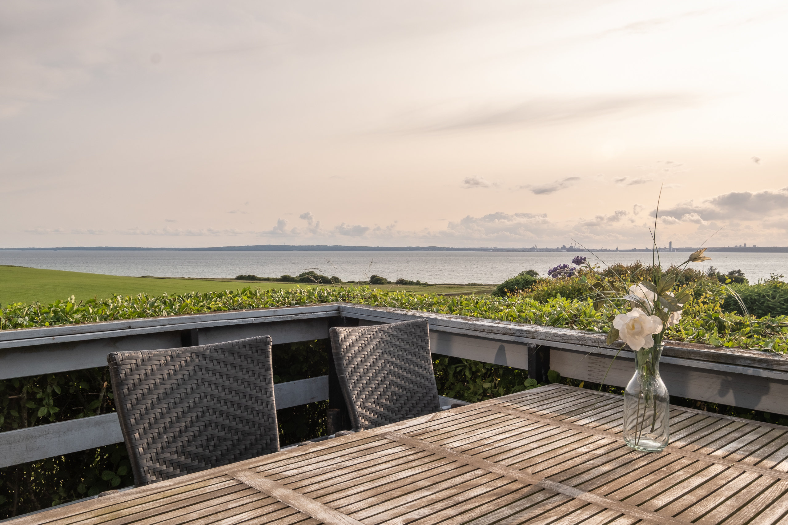 Lådenbjerg 31, Skødshoved Strand, 8420 Knebel