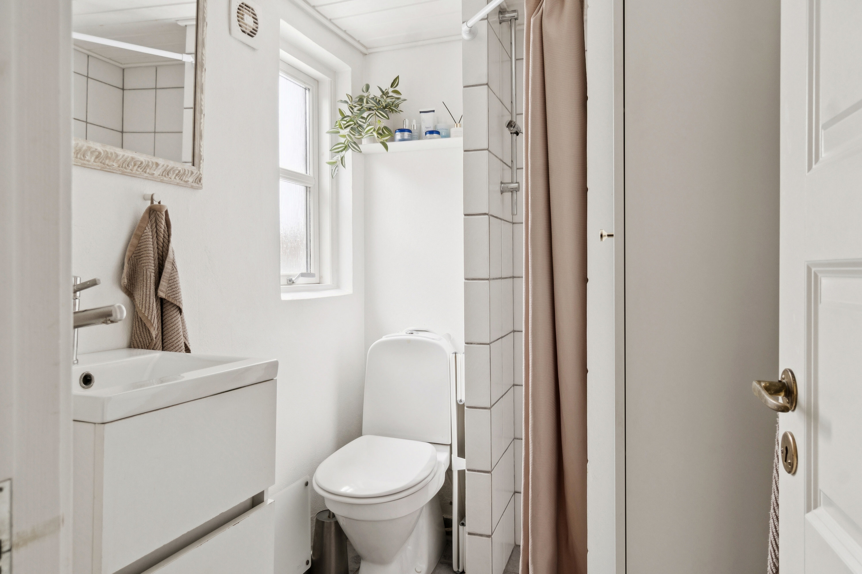 Fremhævet badeværelse billede i fuldskærmstilstand. Billede af Trekanten 20, 4200 Slagelse