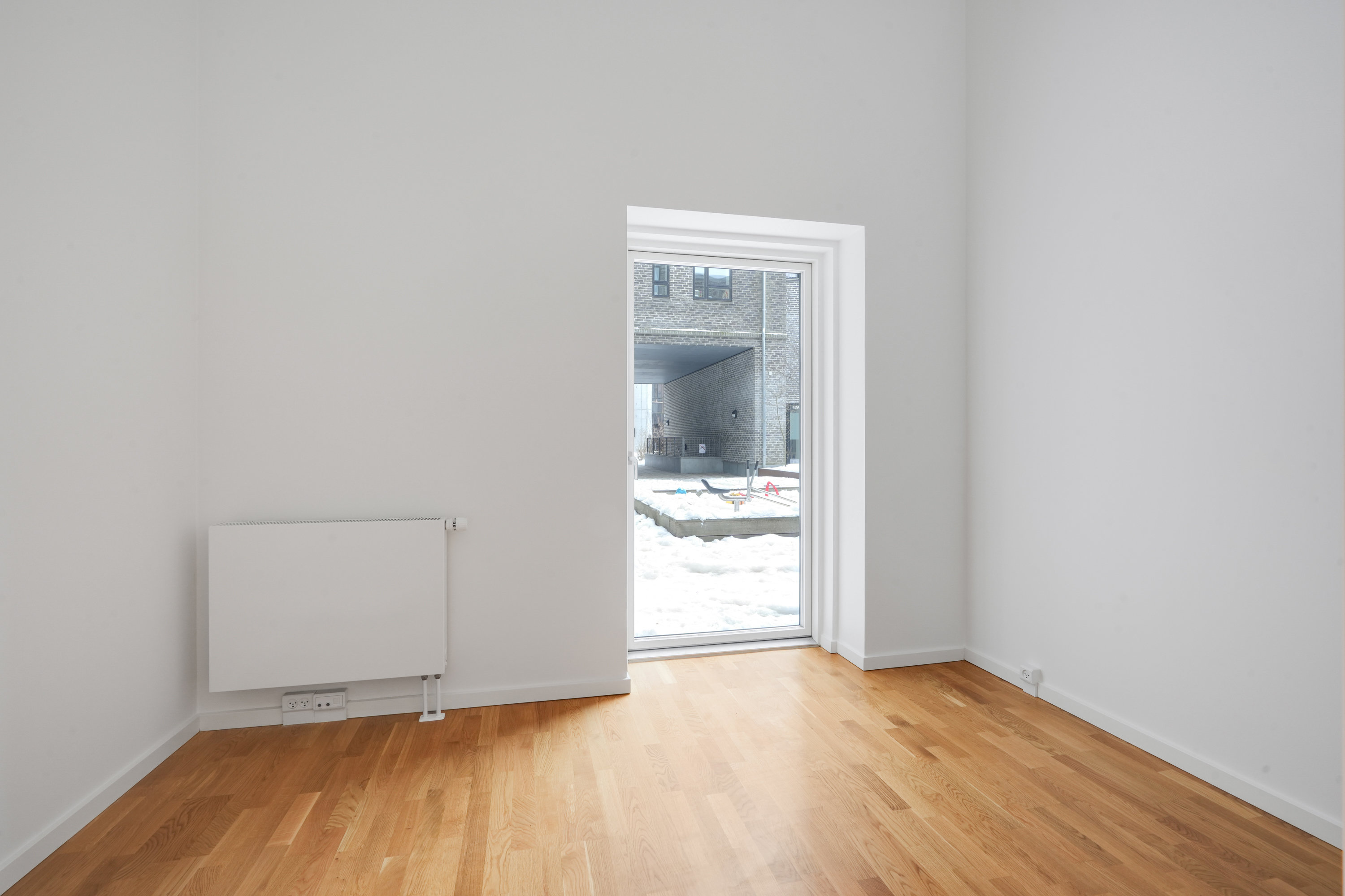 Fremhævet andet billede i fuldskærmstilstand. Billede af Robert Jacobsens Vej 40A, st.. mf., 2300 København S