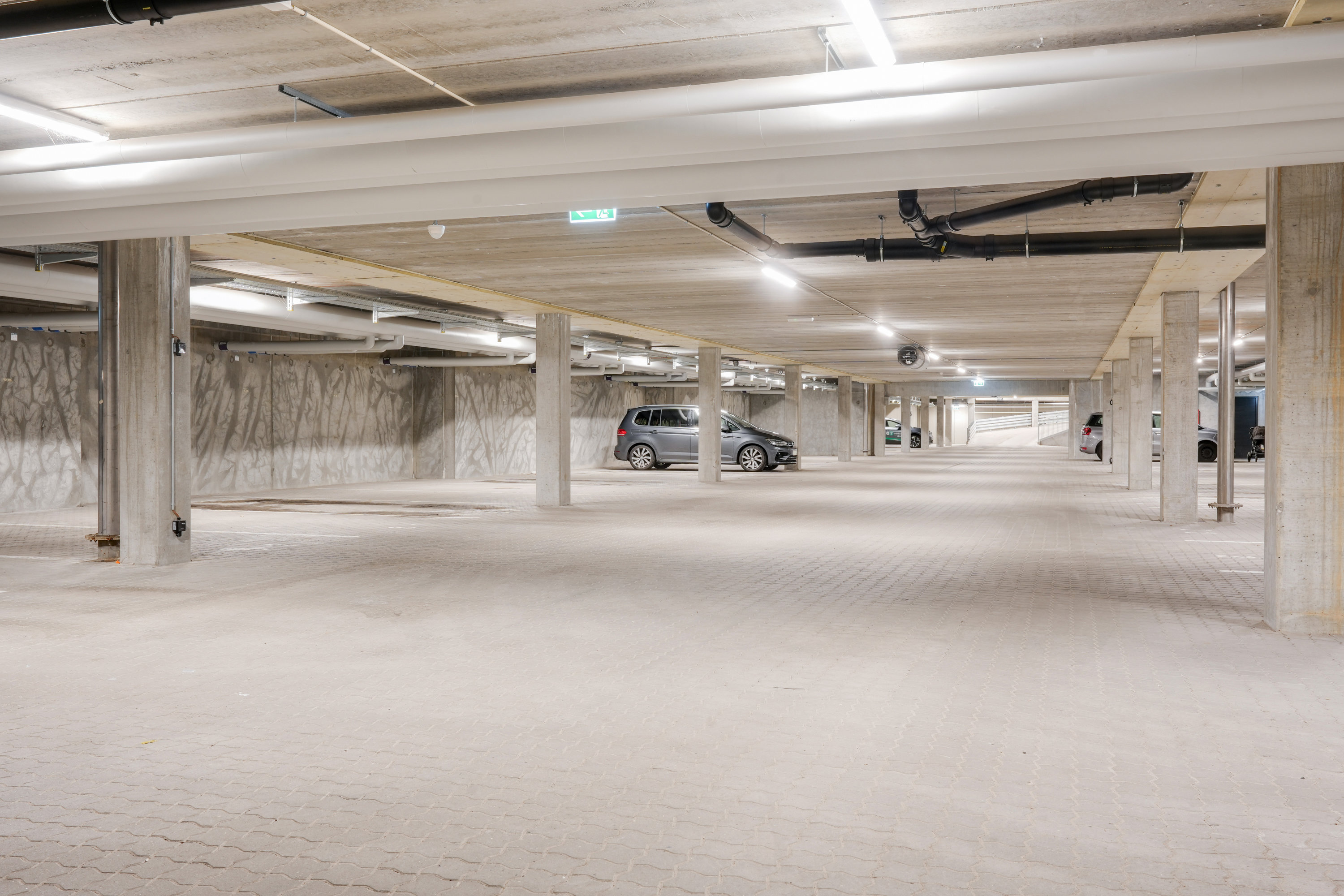 Fremhævet andet billede i fuldskærmstilstand. Billede af Robert Jacobsens Vej 40A, st.. mf., 2300 København S