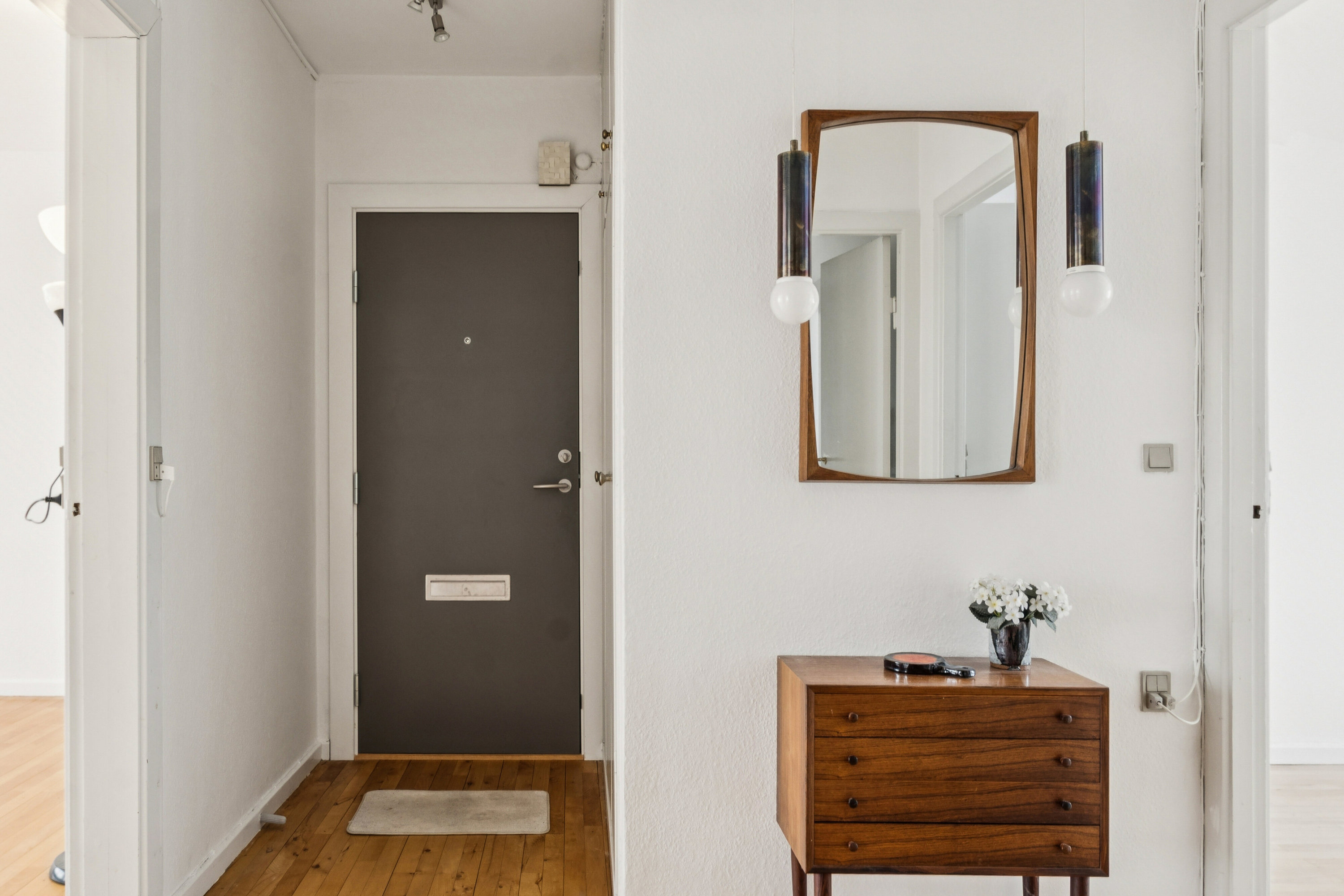 Fremhævet indendørs billede i fuldskærmstilstand. Billede af Askevænget 21, 3. tv., 2830 Virum