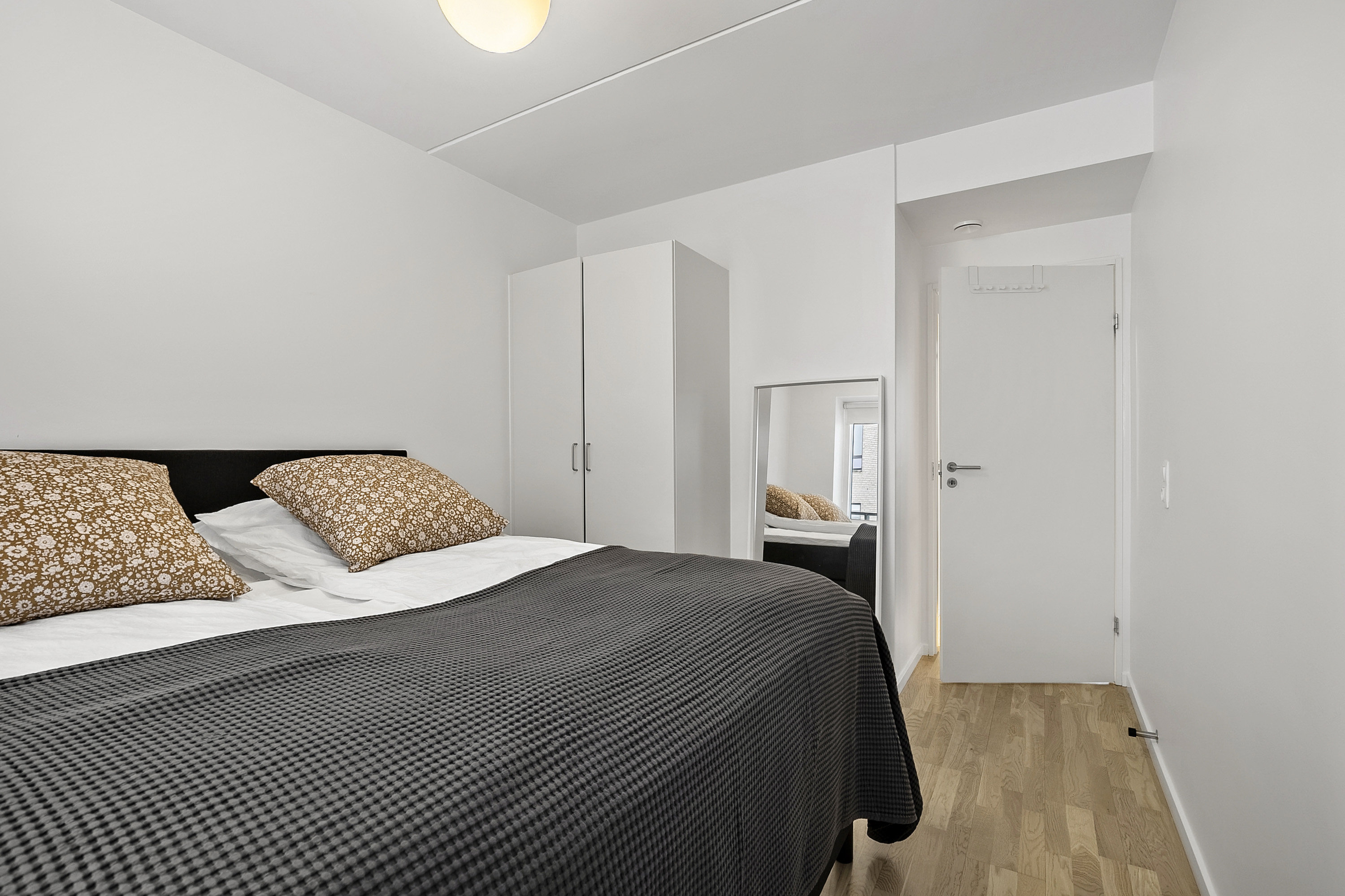 Fremhævet soveværelse billede i fuldskærmstilstand. Billede af Østre Stationsvej 37L, 1. 4., 5000 Odense C