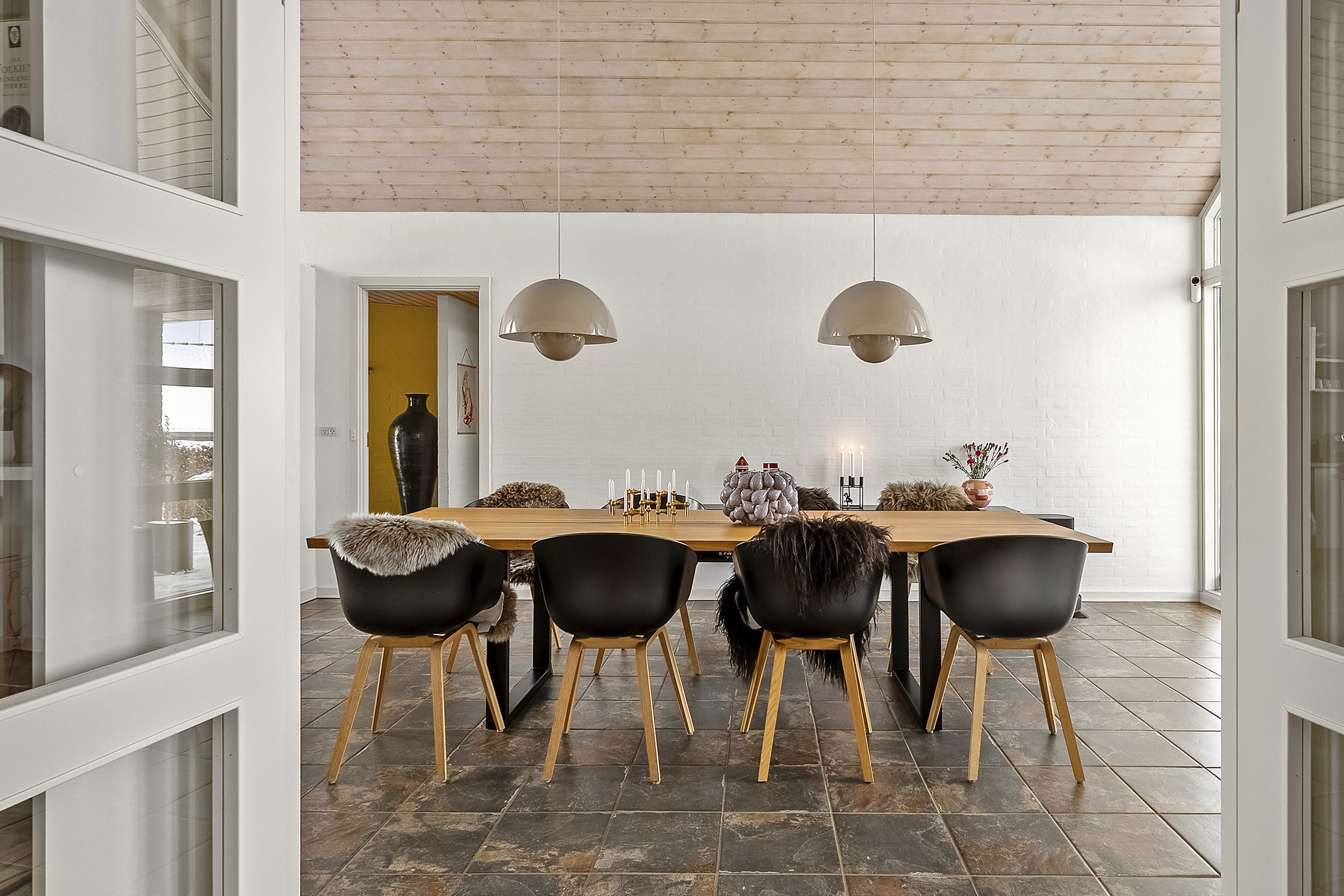Fremhævet spisestue billede i fuldskærmstilstand. Billede af Røde Mølle Banke 14, Søvind, 8700 Horsens