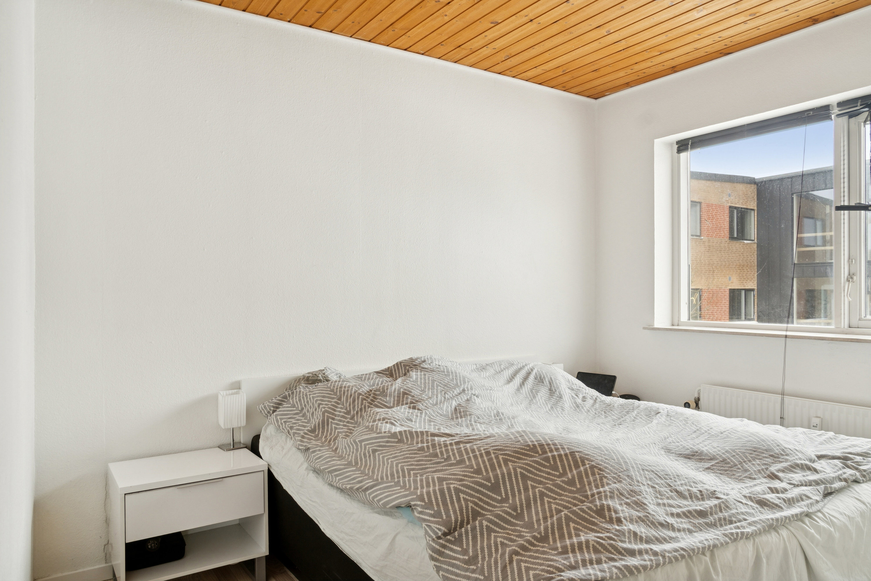 Fremhævet værelse billede i fuldskærmstilstand. Billede af Klokkeskovvej 15N, Stavtrup, 8260 Viby J