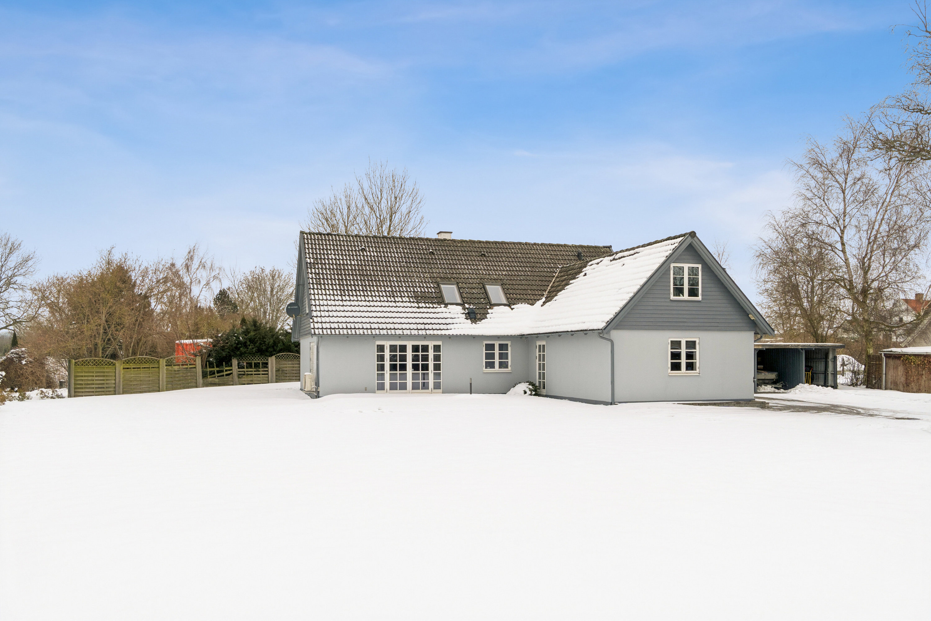 Damvej 1, 4750 Lundby