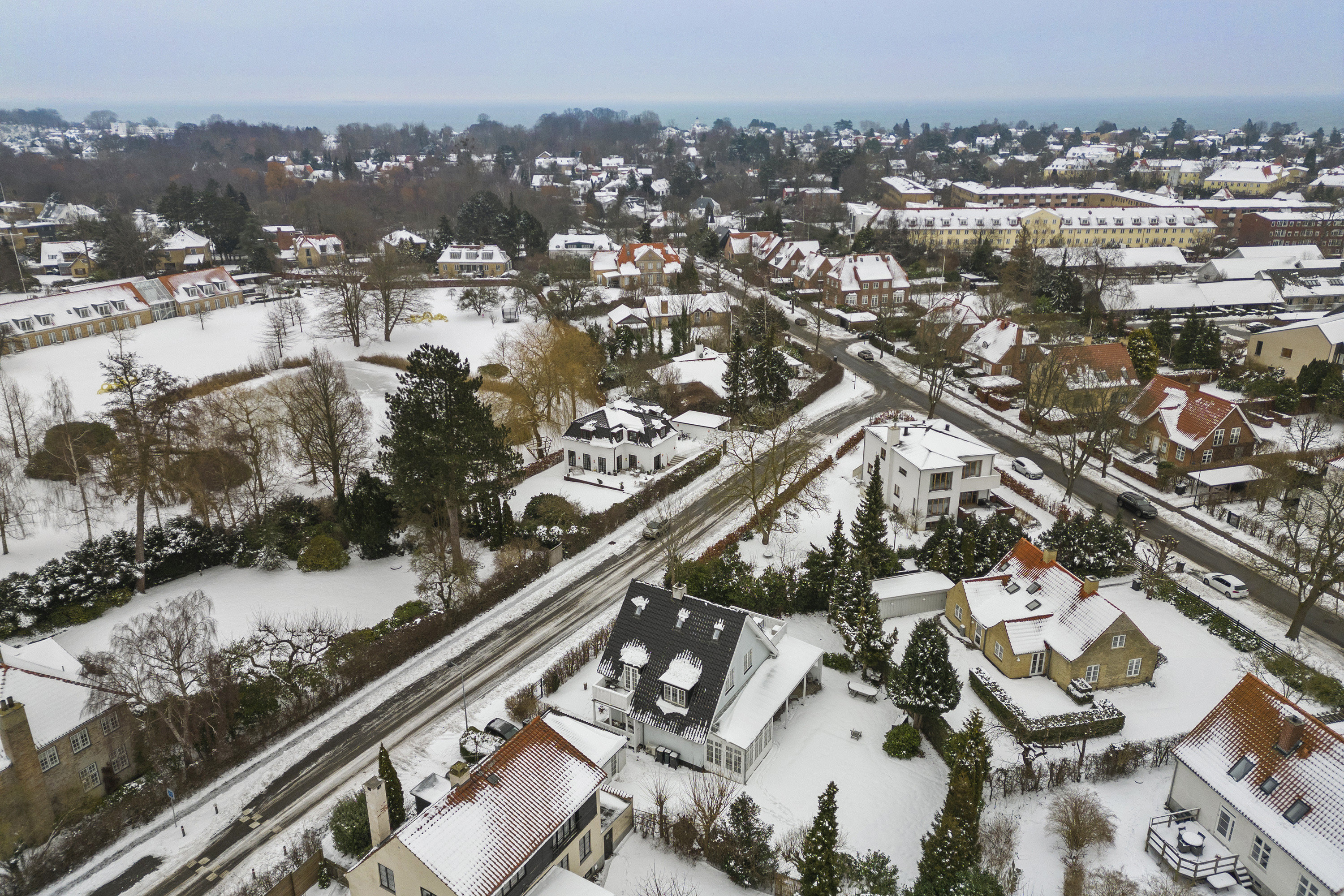 Fremhævet område billede i fuldskærmstilstand. Billede af Hjortevangen 3, 2920 Charlottenlund