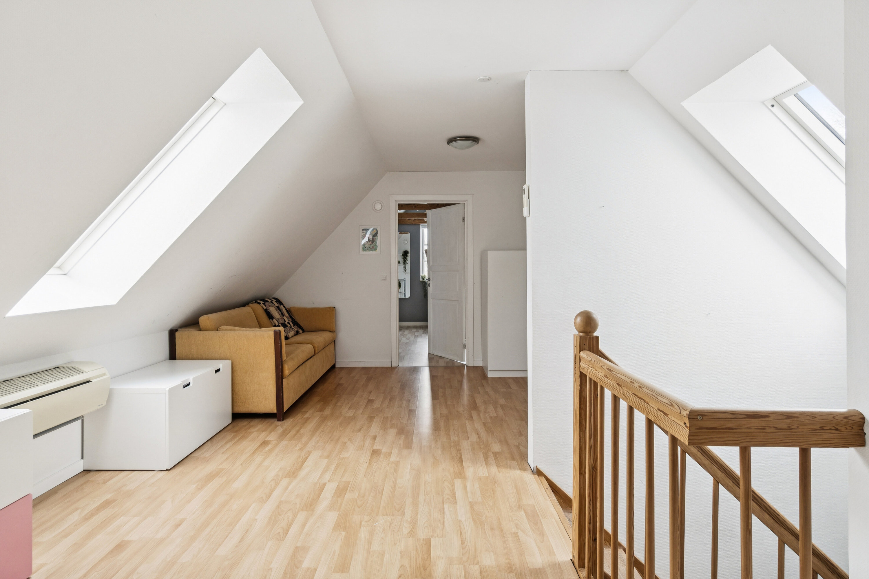 Fremhævet gang billede i fuldskærmstilstand. Billede af Rugtvedvej 31, Forsinge, 4490 Jerslev Sjælland