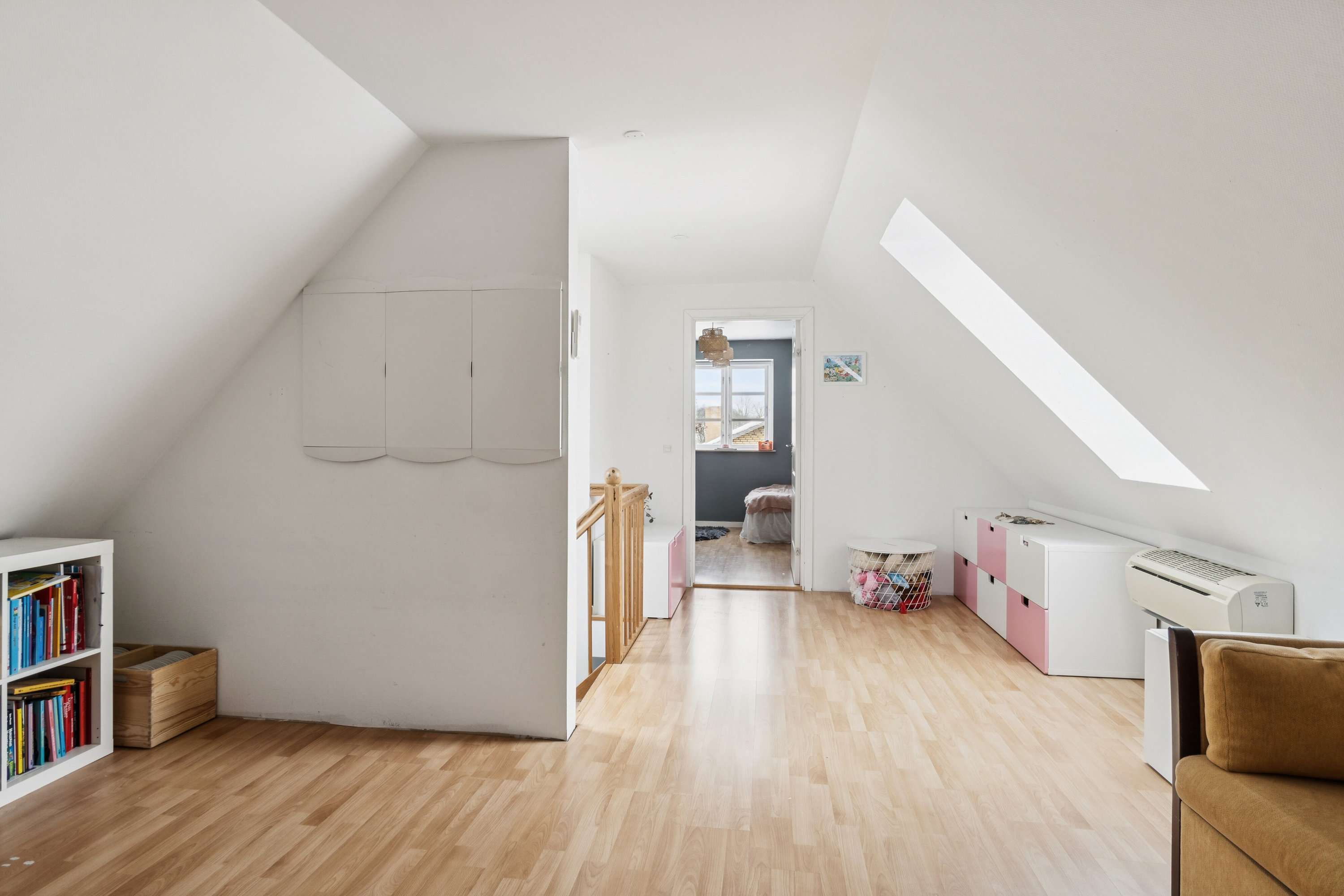 Fremhævet gang billede i fuldskærmstilstand. Billede af Rugtvedvej 31, Forsinge, 4490 Jerslev Sjælland