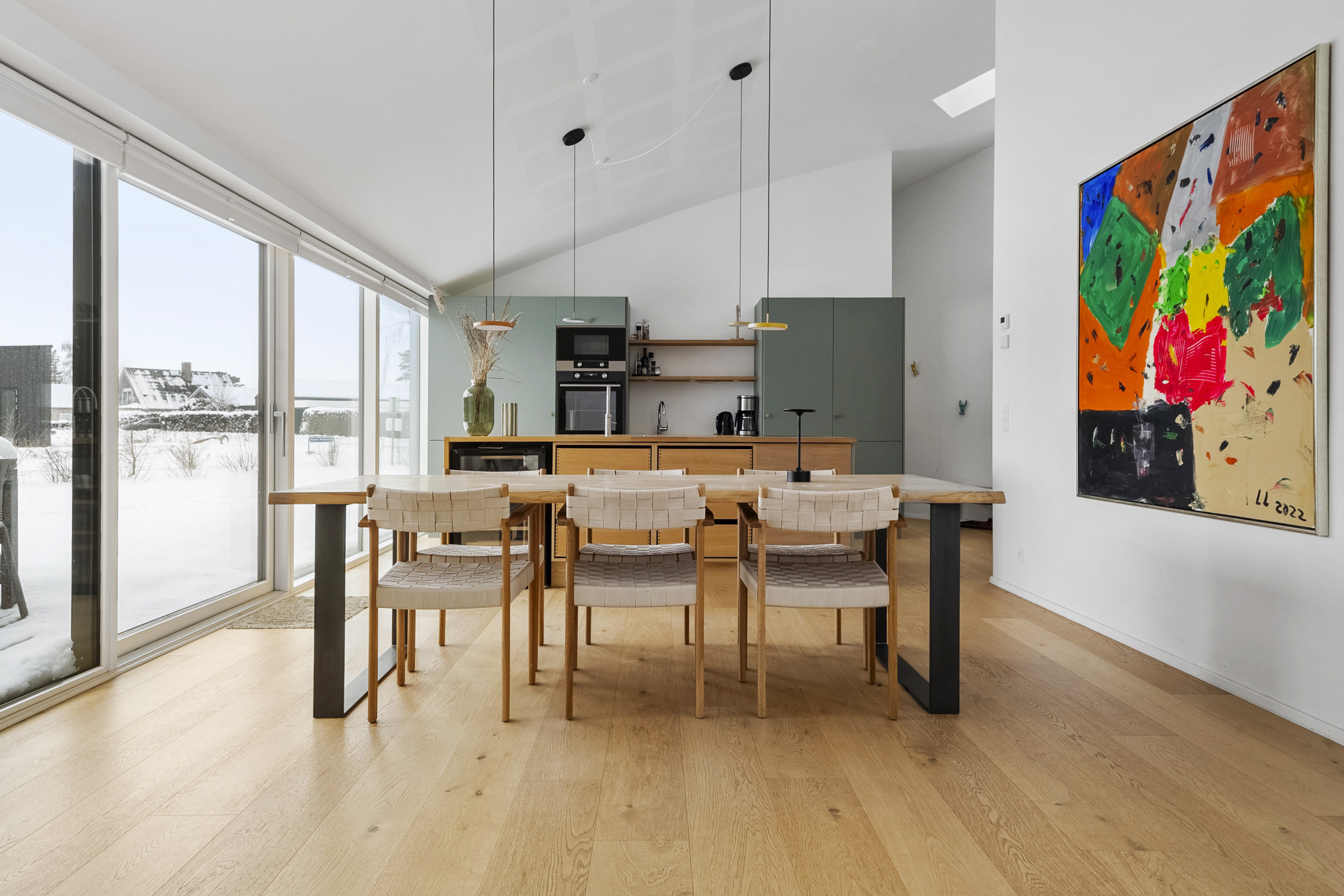 Fremhævet spisestue billede i fuldskærmstilstand. Billede af P.Baatrupsvej 46, Kysing Næs, 8300 Odder