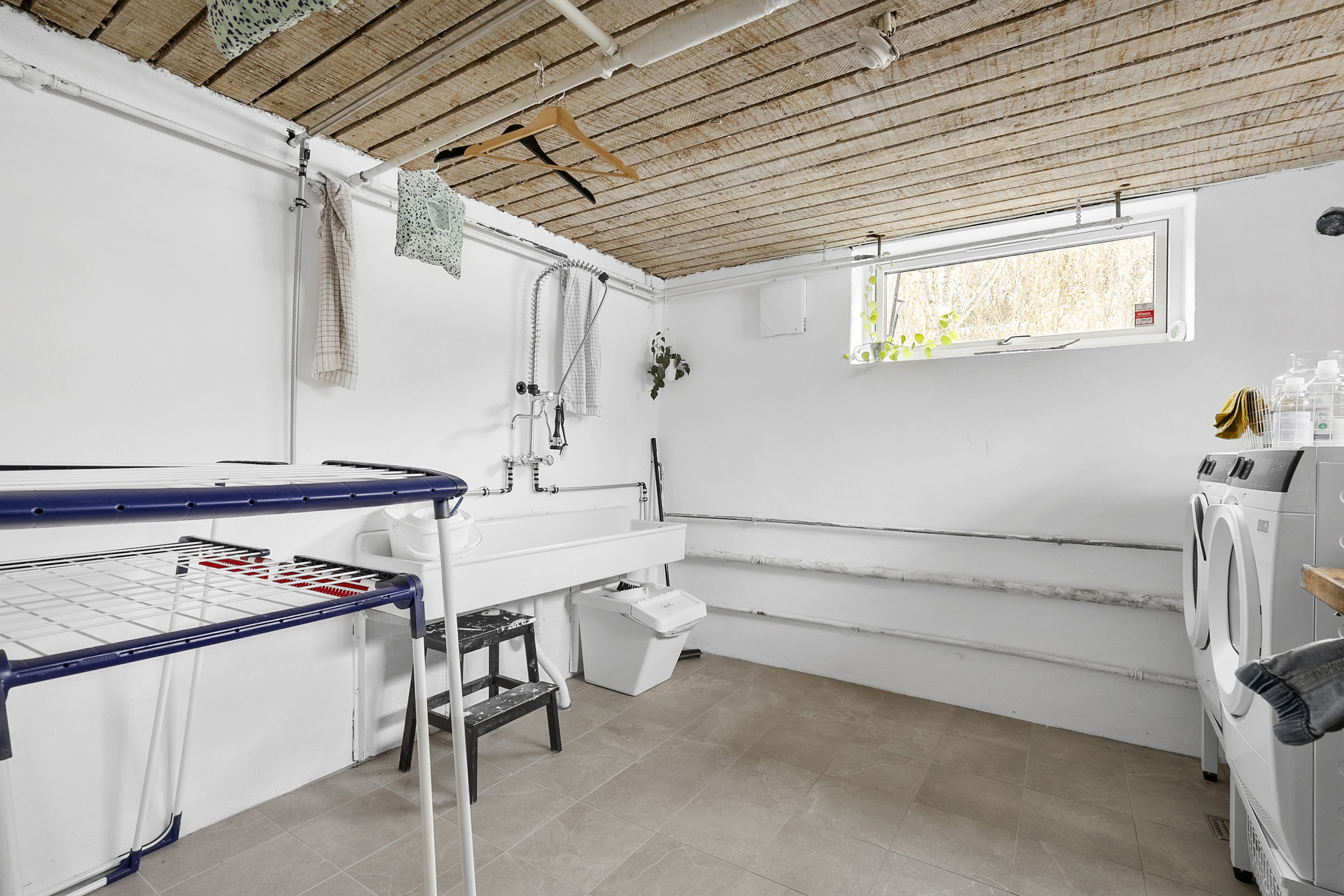 Fremhævet værelse billede i fuldskærmstilstand. Billede af Hyldegårdsvej 12, Seden, 5240 Odense NØ