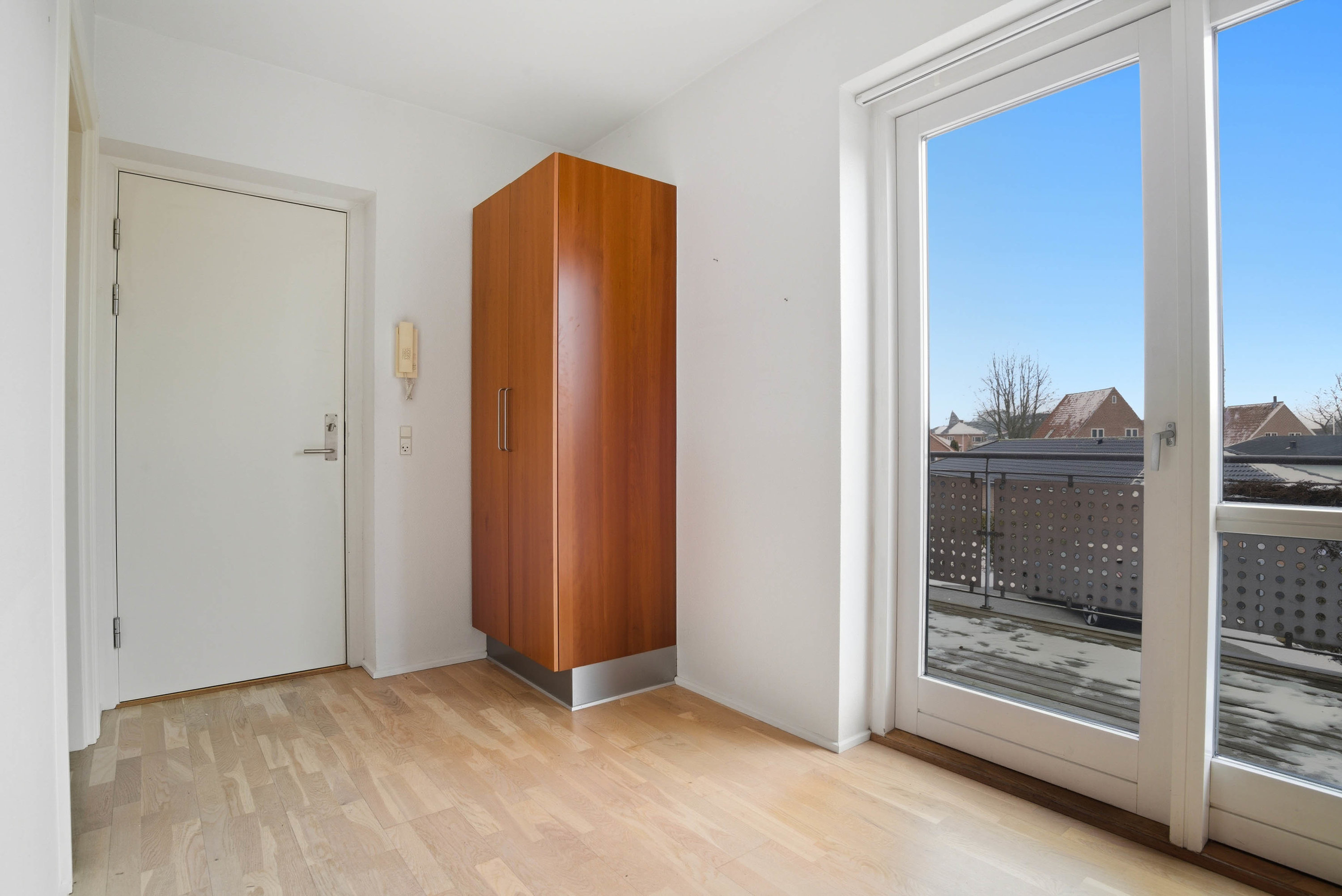 Fremhævet entré billede i fuldskærmstilstand. Billede af Vesterbrogade 19, st.. tv., 7500 Holstebro