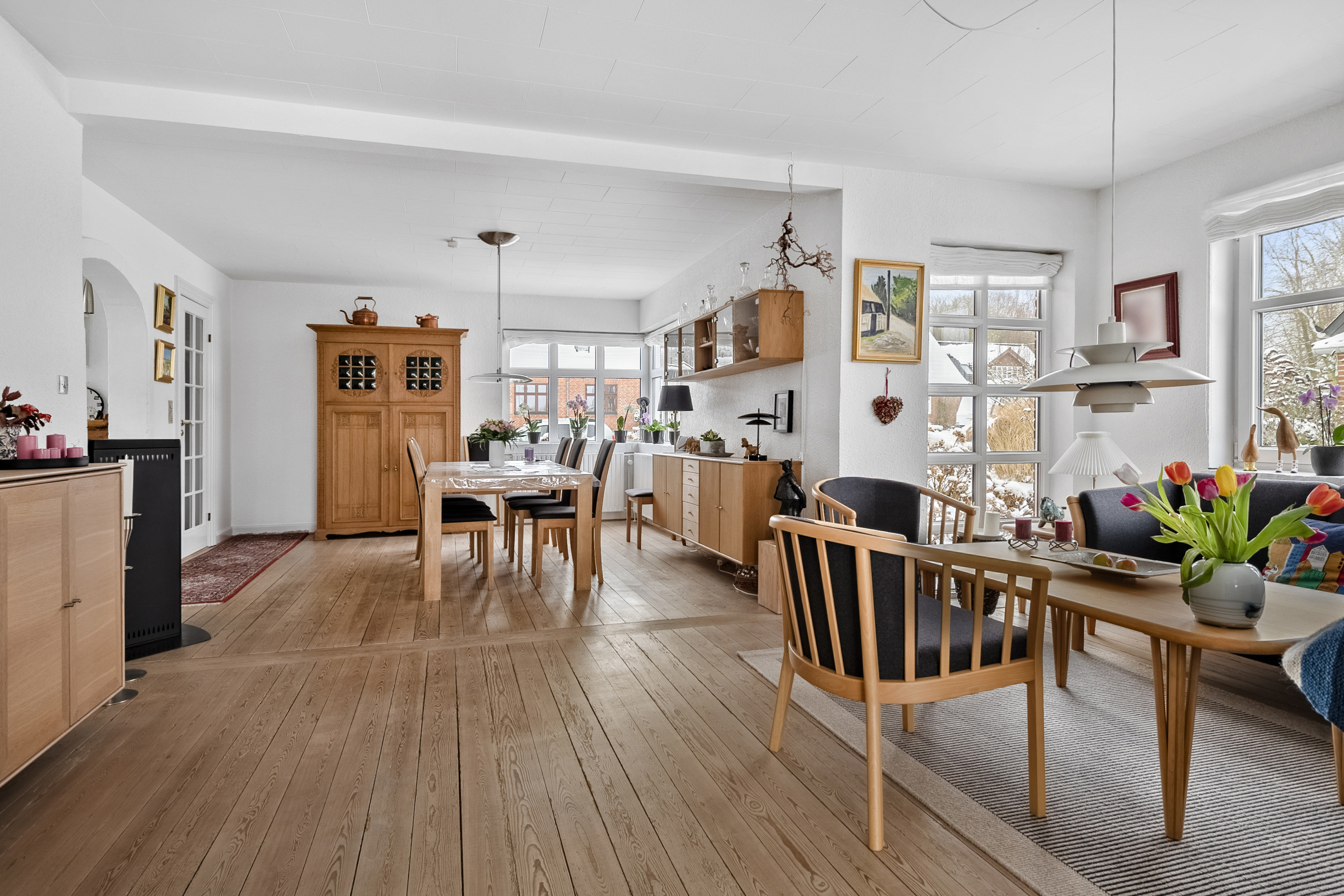 Fremhævet stue billede i fuldskærmstilstand. Billede af Torupvej 8, 8350 Hundslund