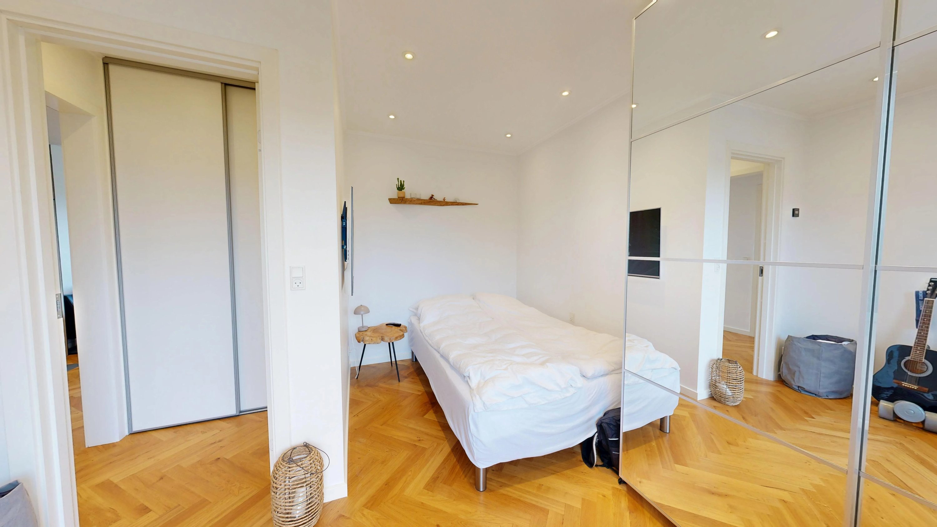 Fremhævet soveværelse billede i fuldskærmstilstand. Billede af Peder Skrams Gade 35, 3. tv., 9000 Aalborg