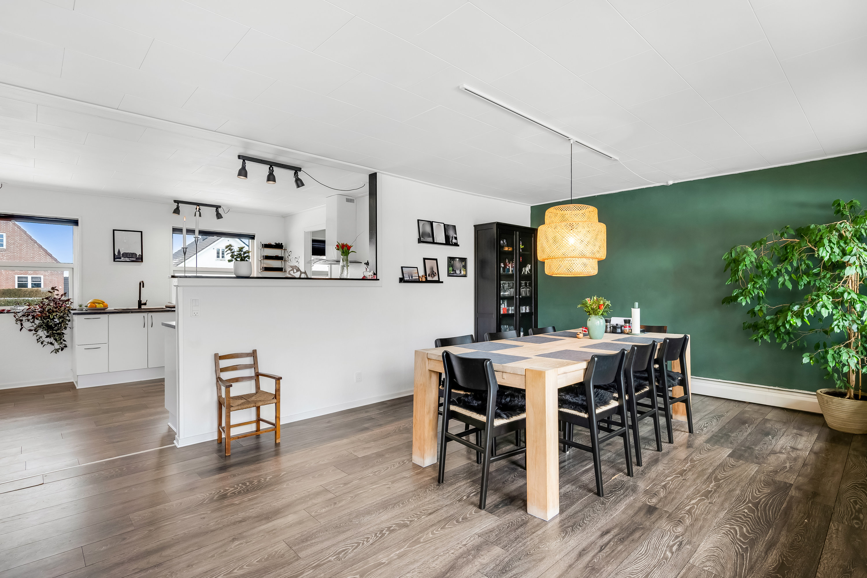 Fremhævet stue billede i fuldskærmstilstand. Billede af Nørrefoldvej 22, Møgeltønder, 6270 Tønder