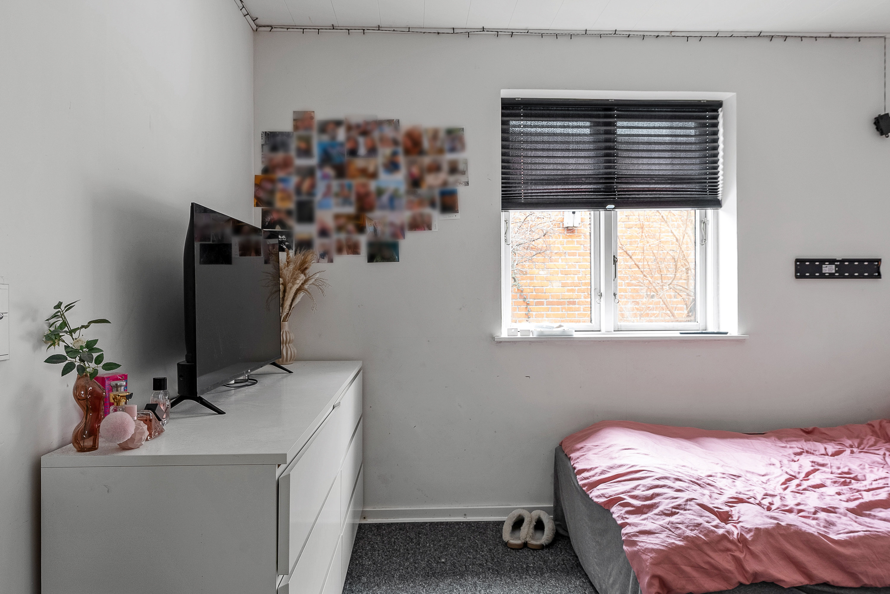 Fremhævet soveværelse billede i fuldskærmstilstand. Billede af Brevikvej 2, 5600 Faaborg