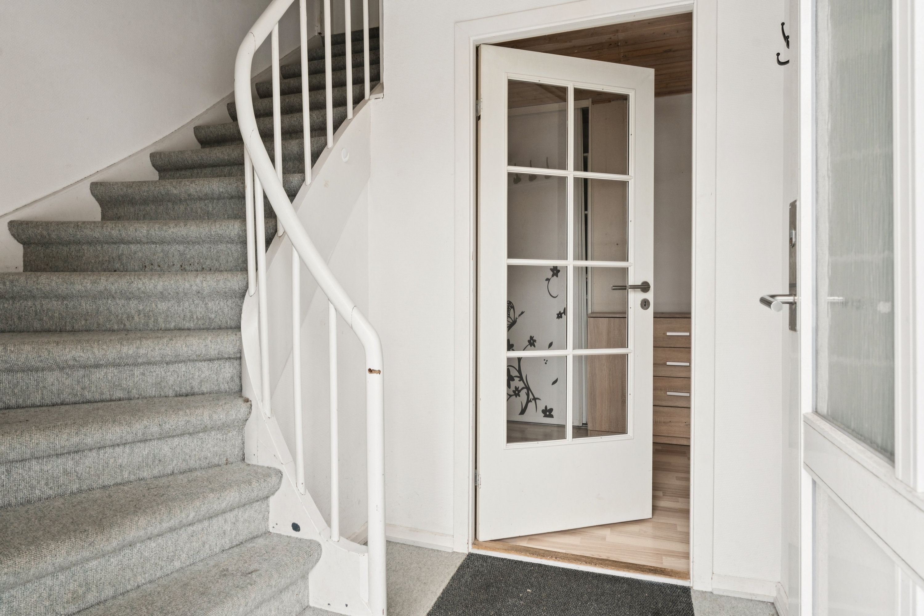 Fremhævet trappe billede i fuldskærmstilstand. Billede af Skolegade 4, 8850 Bjerringbro