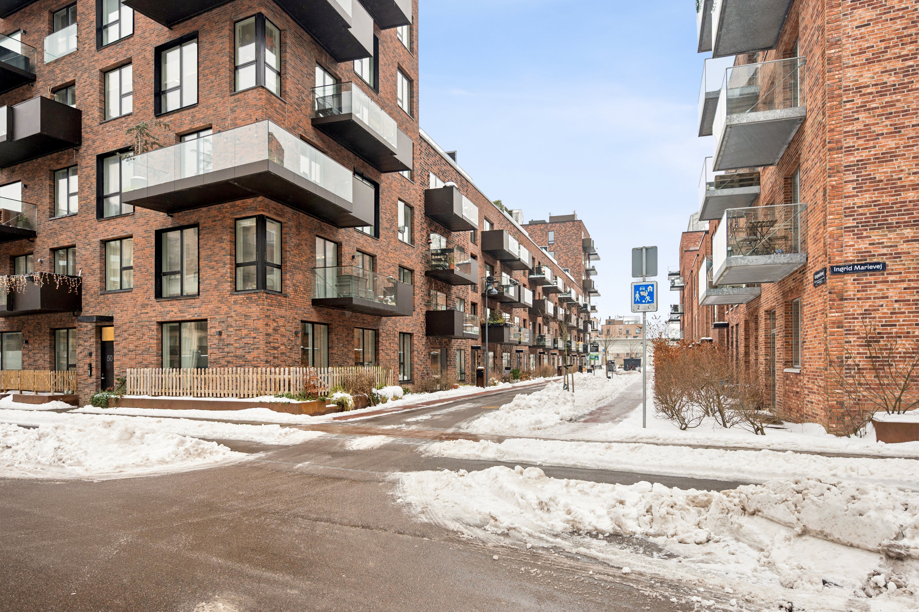 Fremhævet  billede i fuldskærmstilstand. Billede af Kongeæblevej 1, 2. tv., 2500 Valby