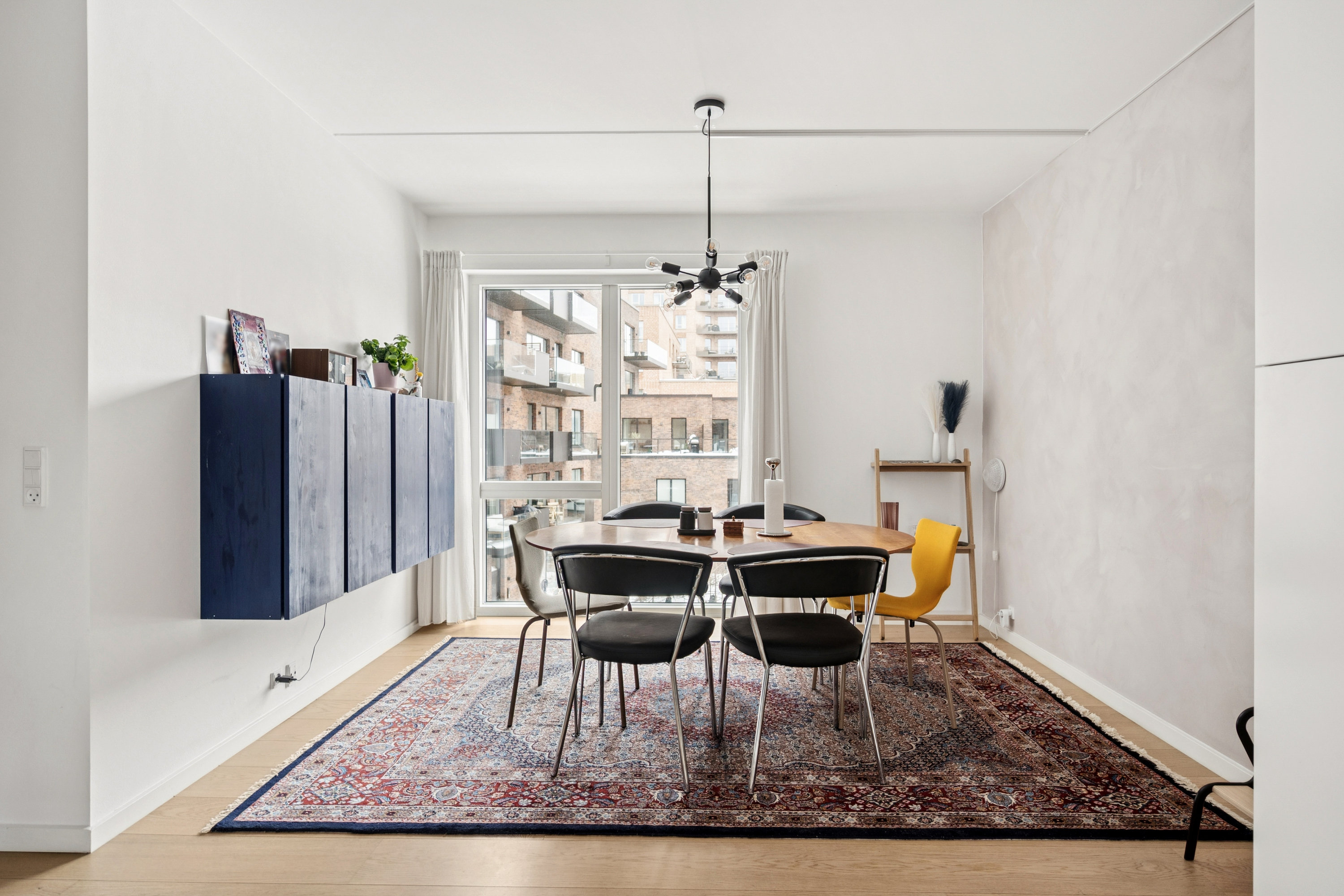 Fremhævet  billede i fuldskærmstilstand. Billede af Kongeæblevej 1, 2. tv., 2500 Valby