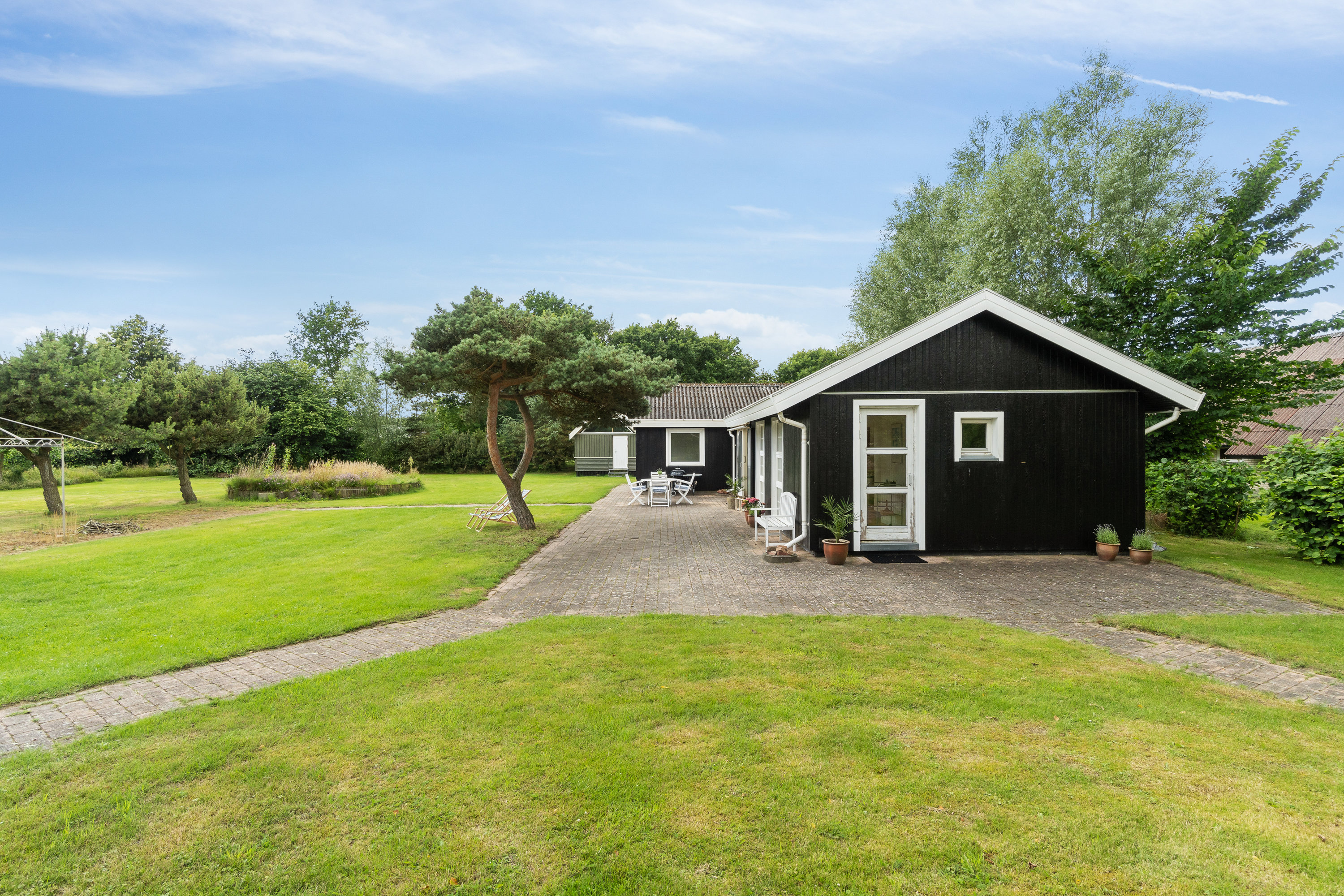 Fremhævet  billede i fuldskærmstilstand. Billede af Strandskadevej 11, Egense, 9280 Storvorde