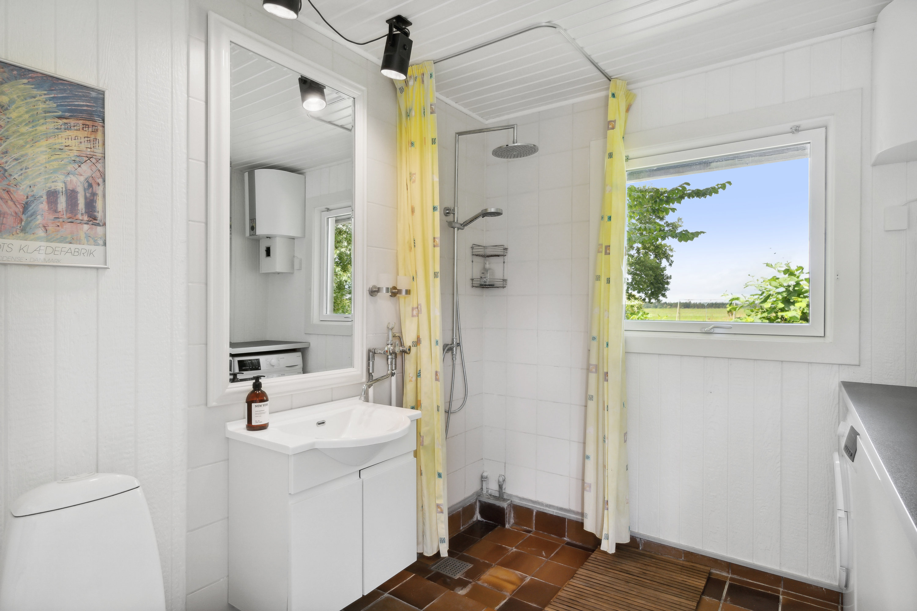 Fremhævet  billede i fuldskærmstilstand. Billede af Strandskadevej 11, Egense, 9280 Storvorde