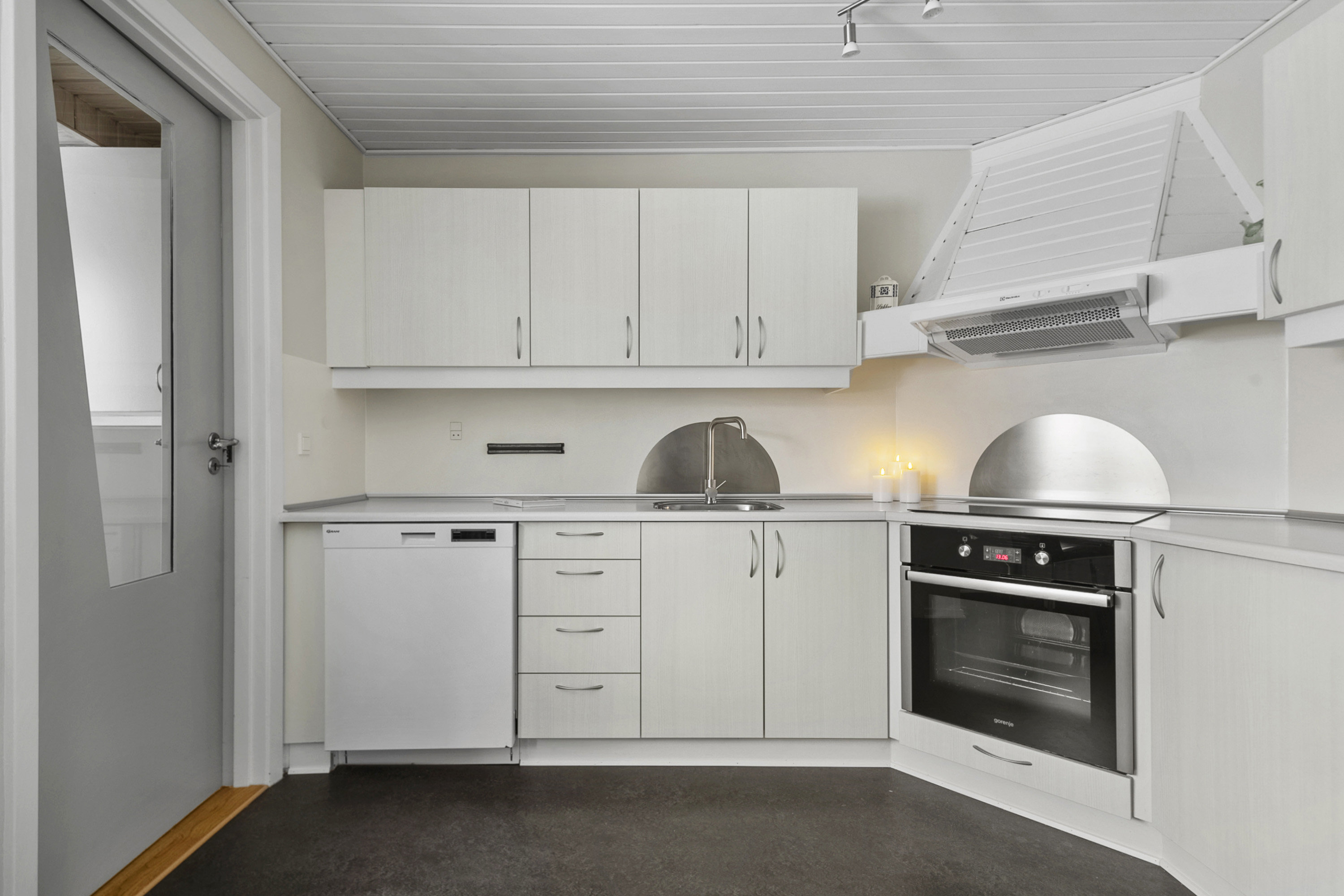 Fremhævet køkken billede i fuldskærmstilstand. Billede af Nørrevænget 60, 8310 Tranbjerg J