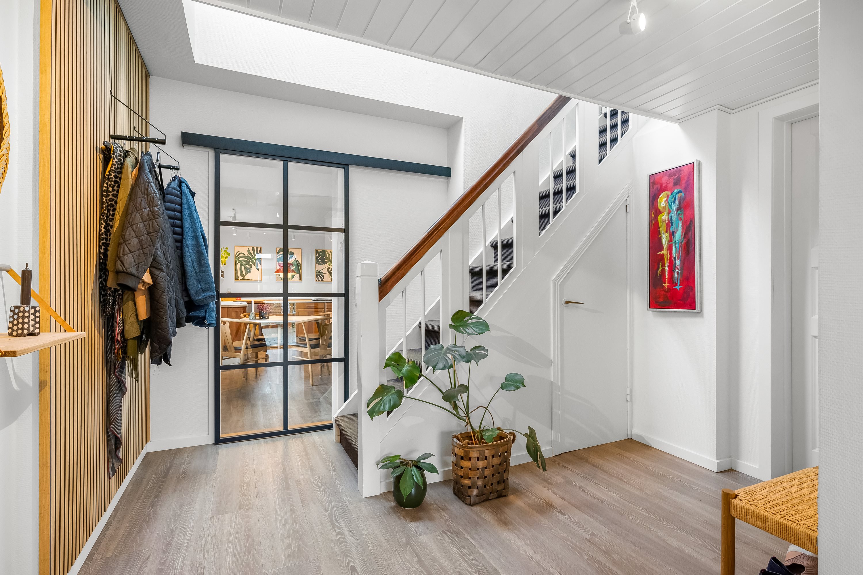 Fremhævet entré billede i fuldskærmstilstand. Billede af Burvej 79, Bur, 7570 Vemb