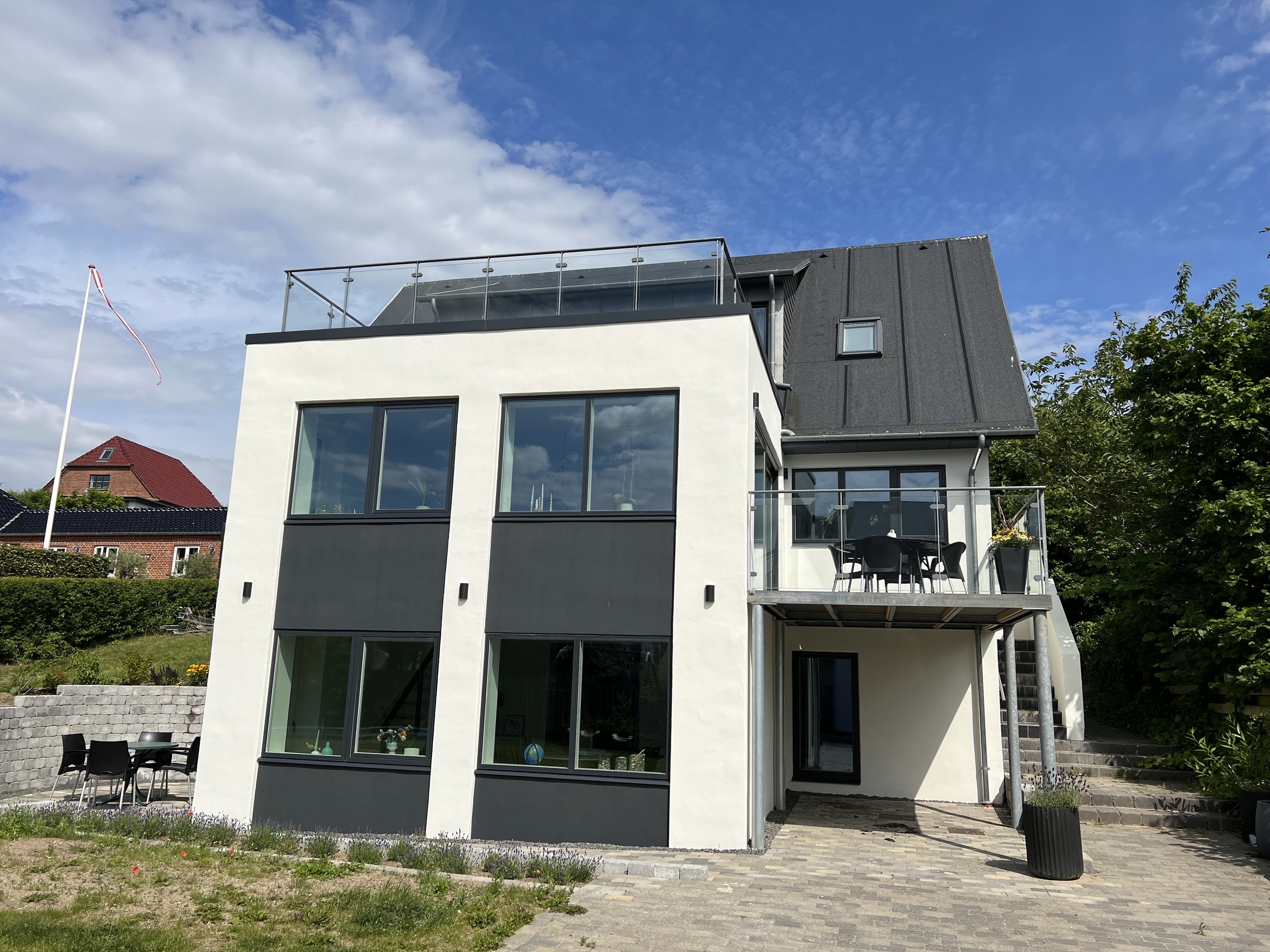 Fremhævet  billede i fuldskærmstilstand. Billede af Krøyer Kielbergs Vej 15, 8660 Skanderborg