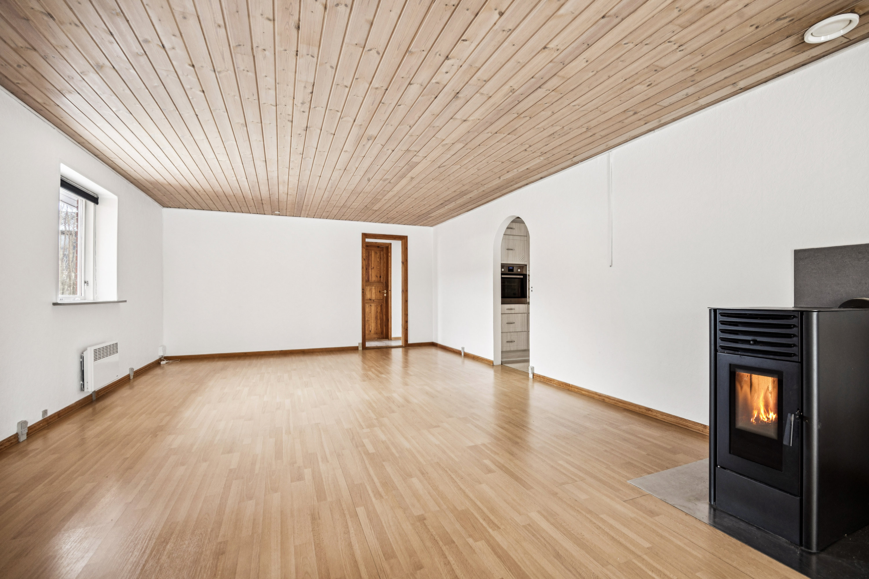 Fremhævet stue billede i fuldskærmstilstand. Billede af Thistedvej 11, Halvrimmen, 9460 Brovst