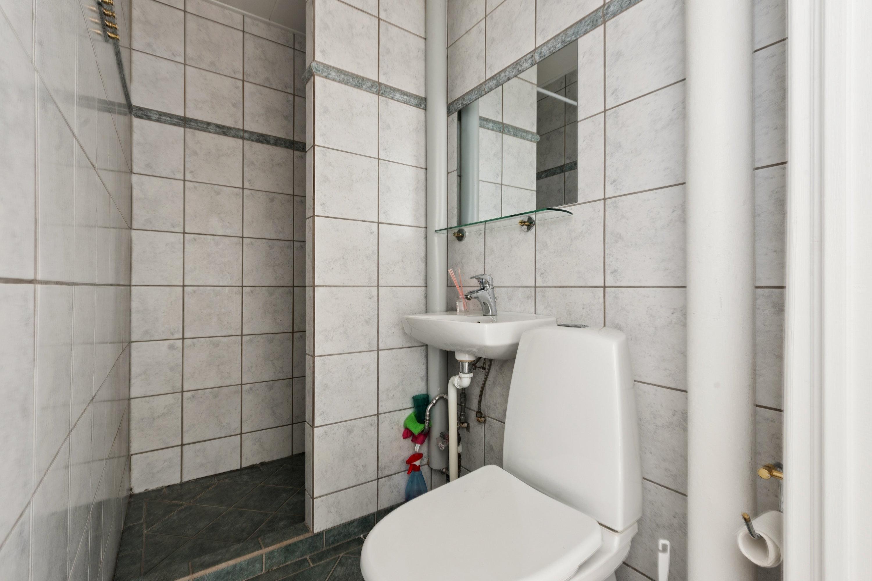 Fremhævet badeværelse billede i fuldskærmstilstand. Billede af Roskildevej 364, 2. tv., 2630 Taastrup