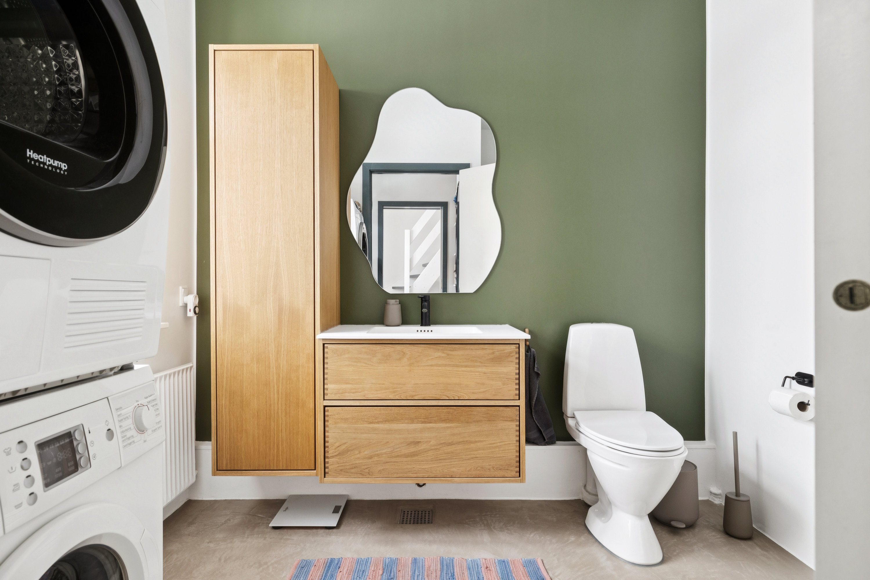 Fremhævet badeværelse billede i fuldskærmstilstand. Billede af Adelgade 39C, 8660 Skanderborg