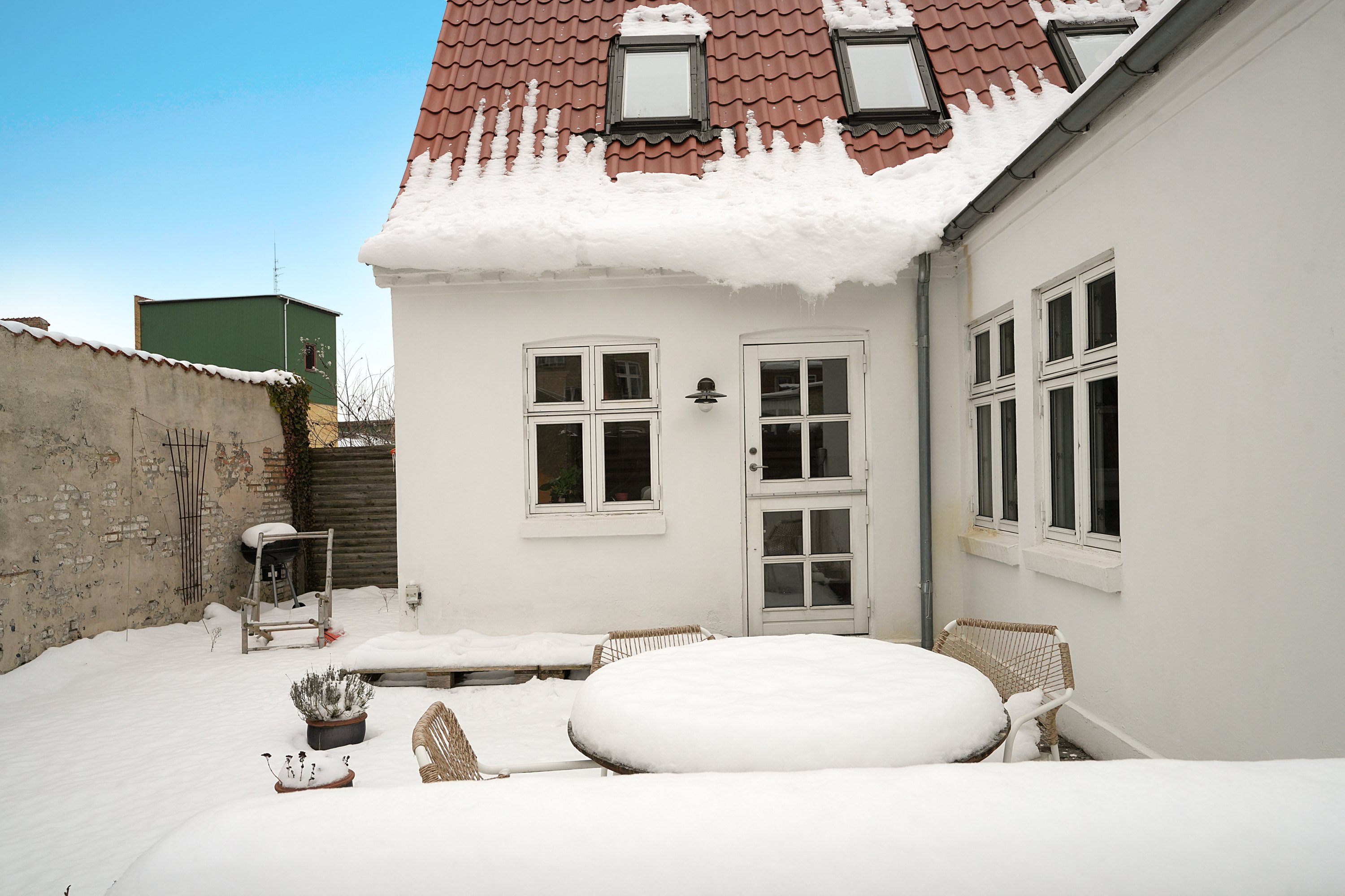 Fremhævet terrasse billede i fuldskærmstilstand. Billede af Strandmøllevej 14, 4300 Holbæk