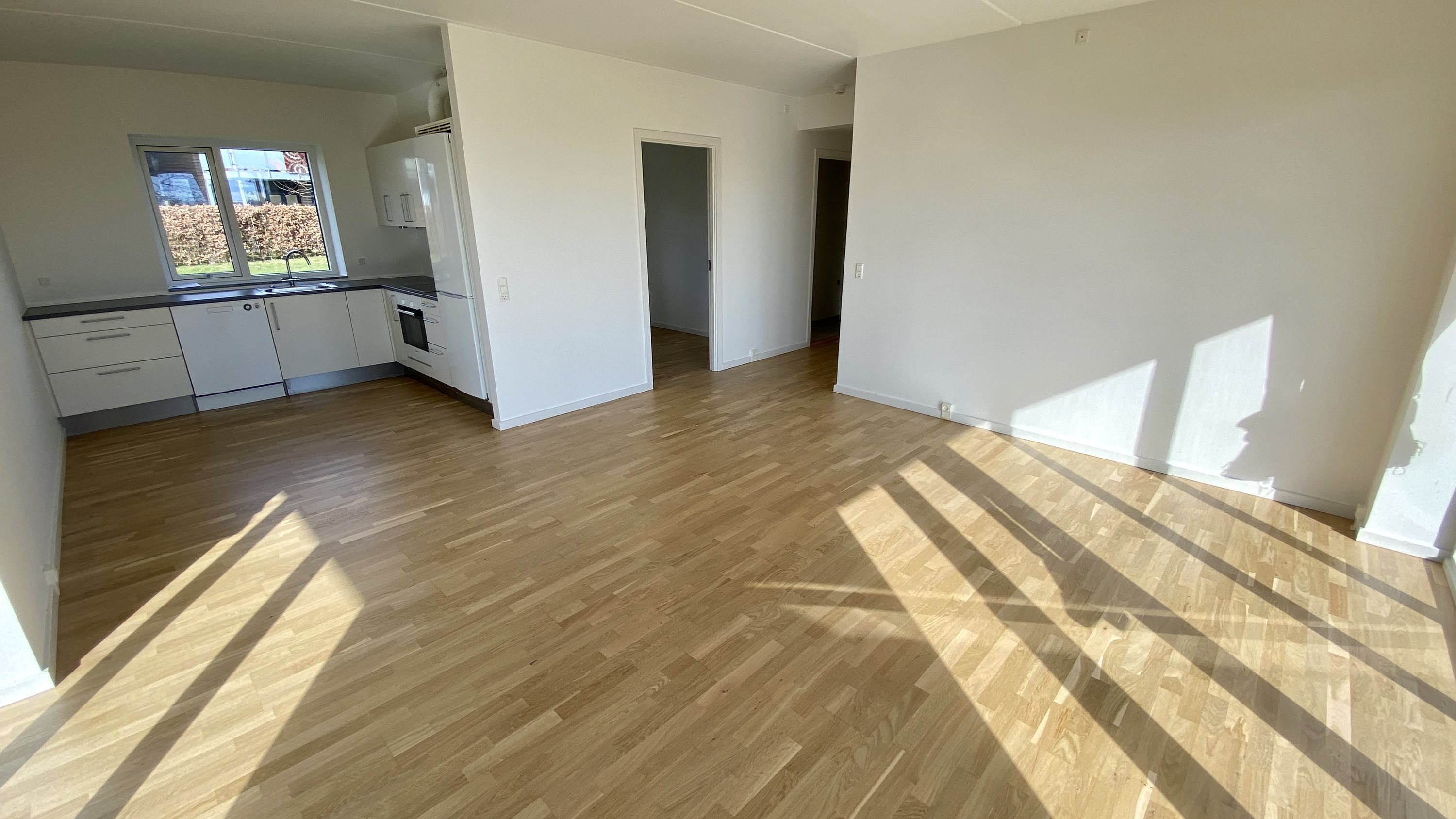 Fremhævet andet billede i fuldskærmstilstand. Billede af Liselundager 11C, st.. th., Baldersbrønde, 2640 Hedehusene