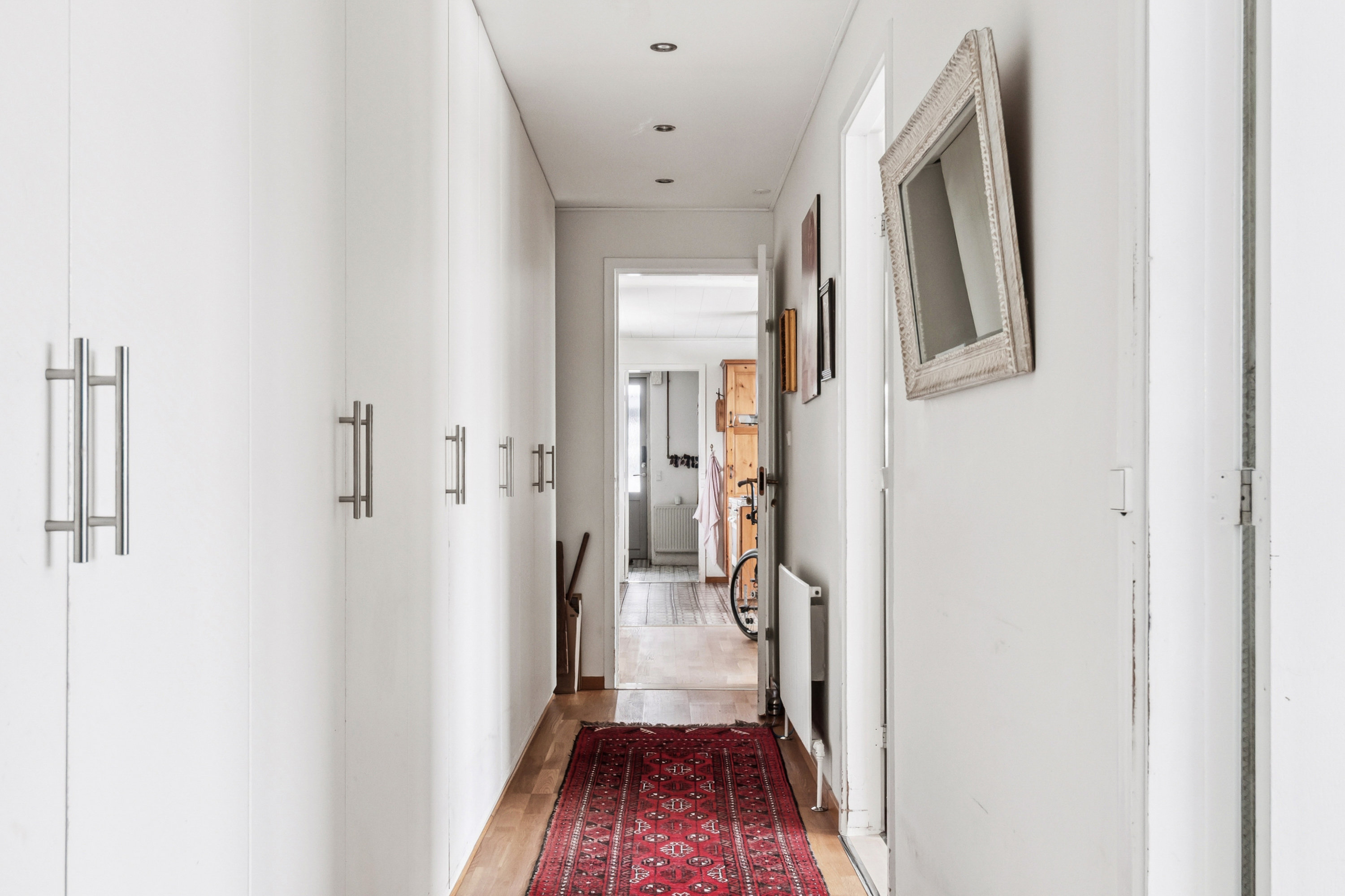 Fremhævet gang billede i fuldskærmstilstand. Billede af Birkevej 20, 2791 Dragør