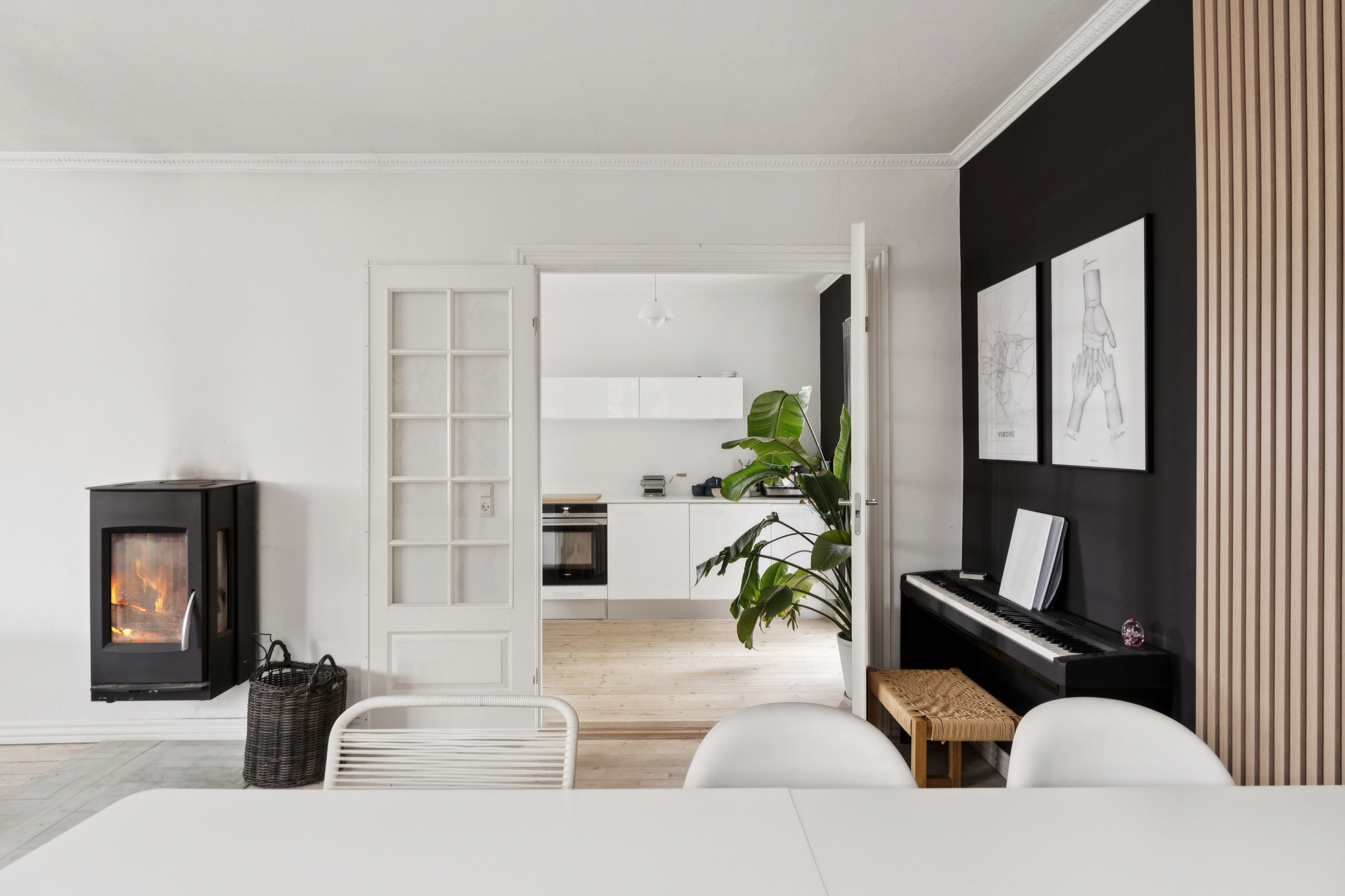 Fremhævet stue billede i fuldskærmstilstand. Billede af Gl. Randersvej 34A, 8800 Viborg