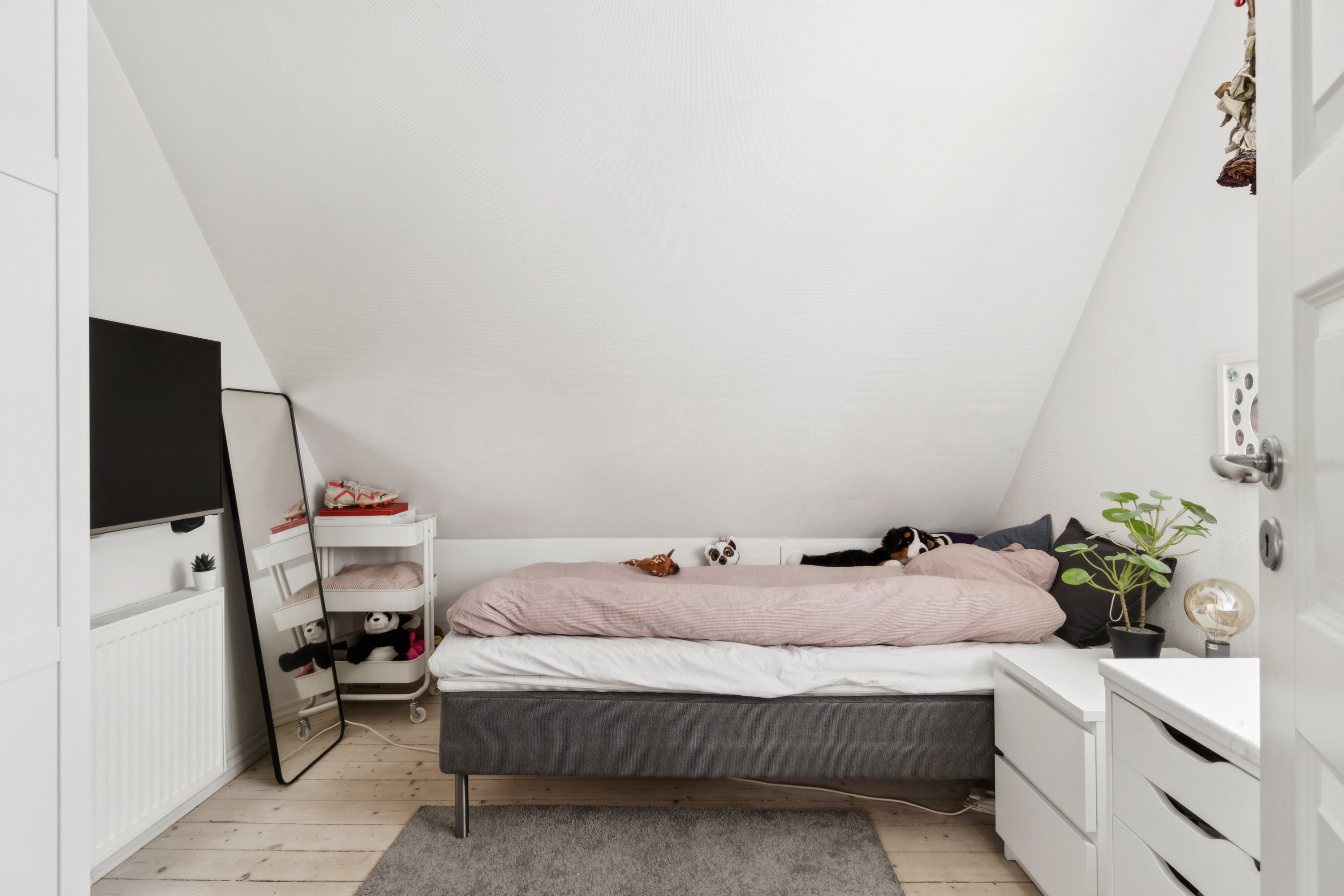 Fremhævet værelse billede i fuldskærmstilstand. Billede af Gl. Randersvej 34A, 8800 Viborg