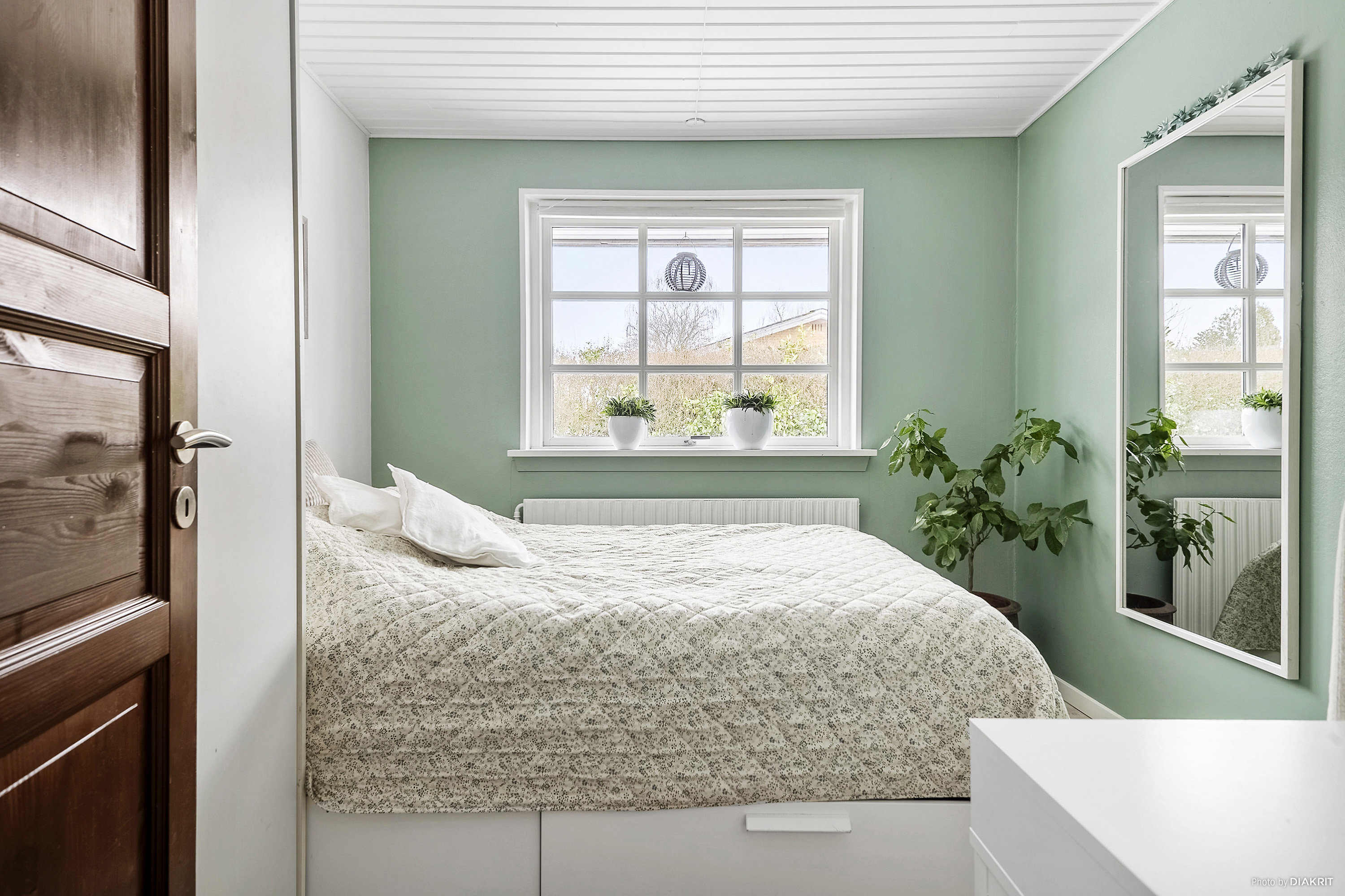 Fremhævet soveværelse billede i fuldskærmstilstand. Billede af Kastanievej 1, Saksild, 8300 Odder